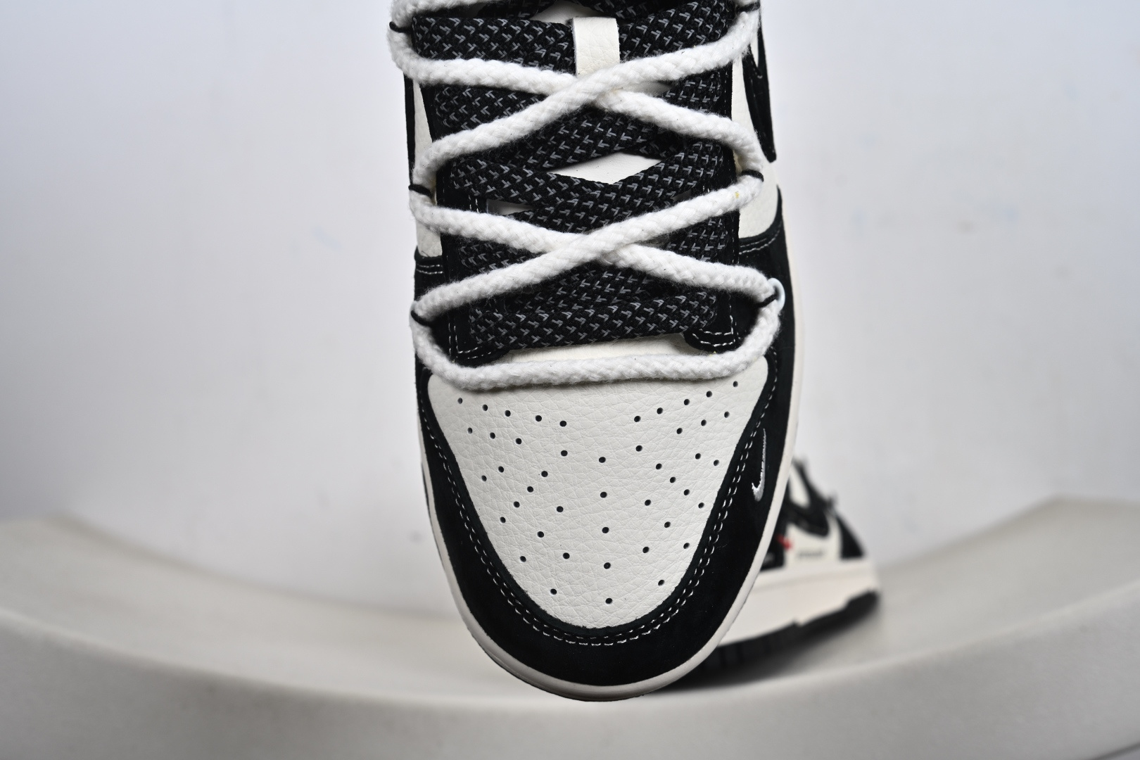 Nike SB Dunk Low周年高端定制 低帮休闲板鞋 YX5066-237