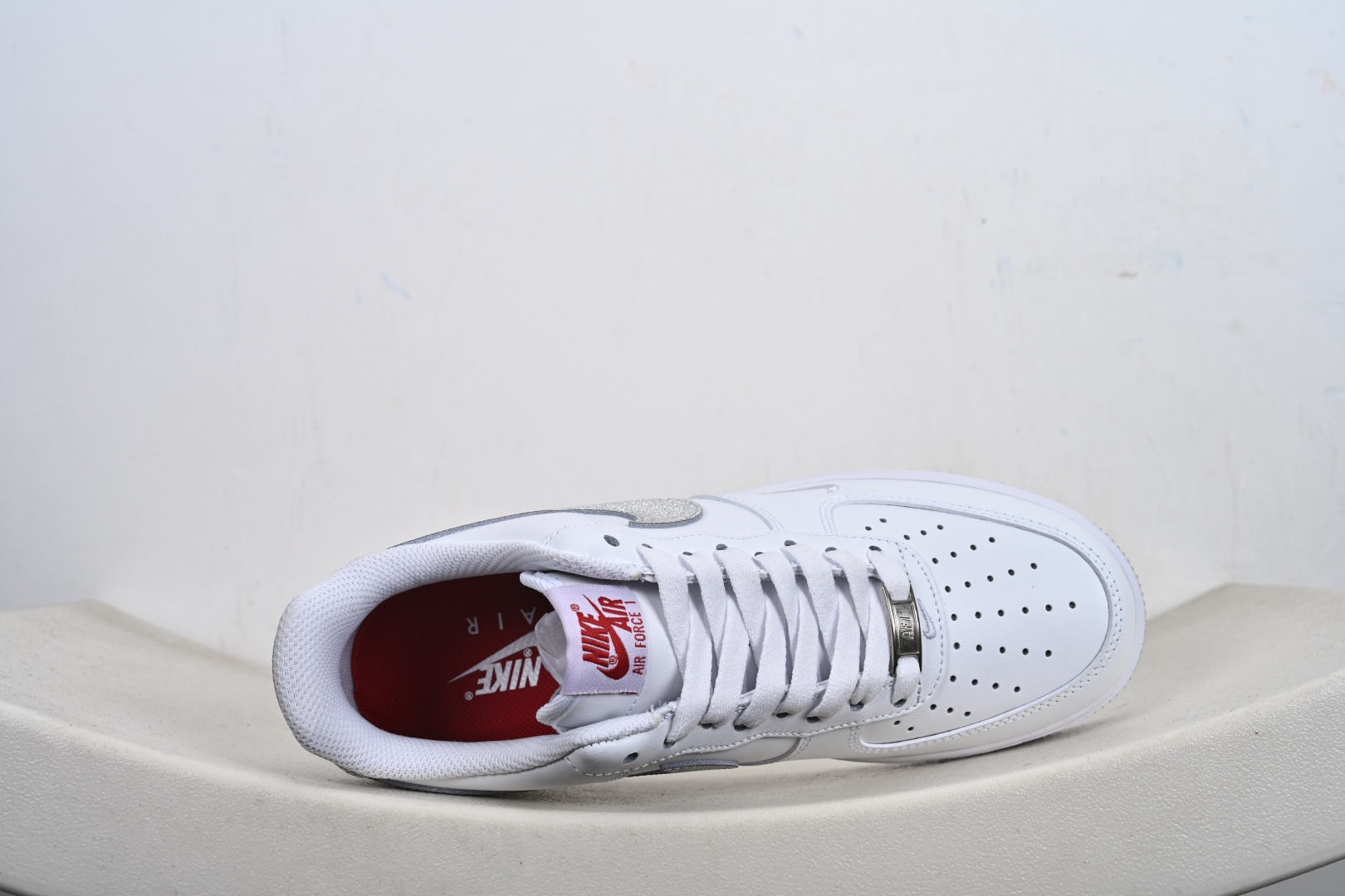 爆款定制 二次元主题 Nike Air Force 1 Low’07 亮片小勾 空军一号低帮休闲板鞋 ZH0316-156-Top High Quatity Cheap Sneakers Fashion Clothing Clothes Bags handbags Shoes of all Brand wholesale With The best Quality And Beautiful Price from China Factory Chinese suppliers wholesaler seller 爆款定制 二次元主题 Nike Air Force 1 Low’07 亮片小勾 空军一号低帮休闲板鞋 ZH0316-156
