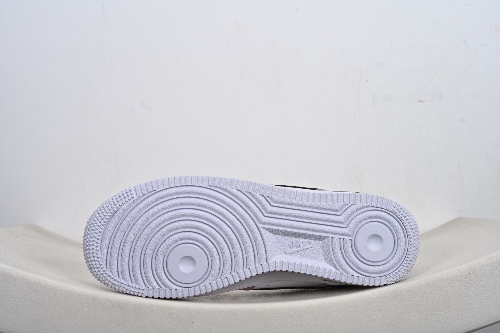 Nike Air Force 1 Low 夜影拿铁 解构绑带 CV8688-578-Top High Quatity Cheap Sneakers Fashion Clothing Clothes Bags handbags Shoes of all Brand wholesale With The best Quality And Beautiful Price from China Factory Chinese suppliers wholesaler seller Nike Air Force 1 Low 夜影拿铁 解构绑带 CV8688-578