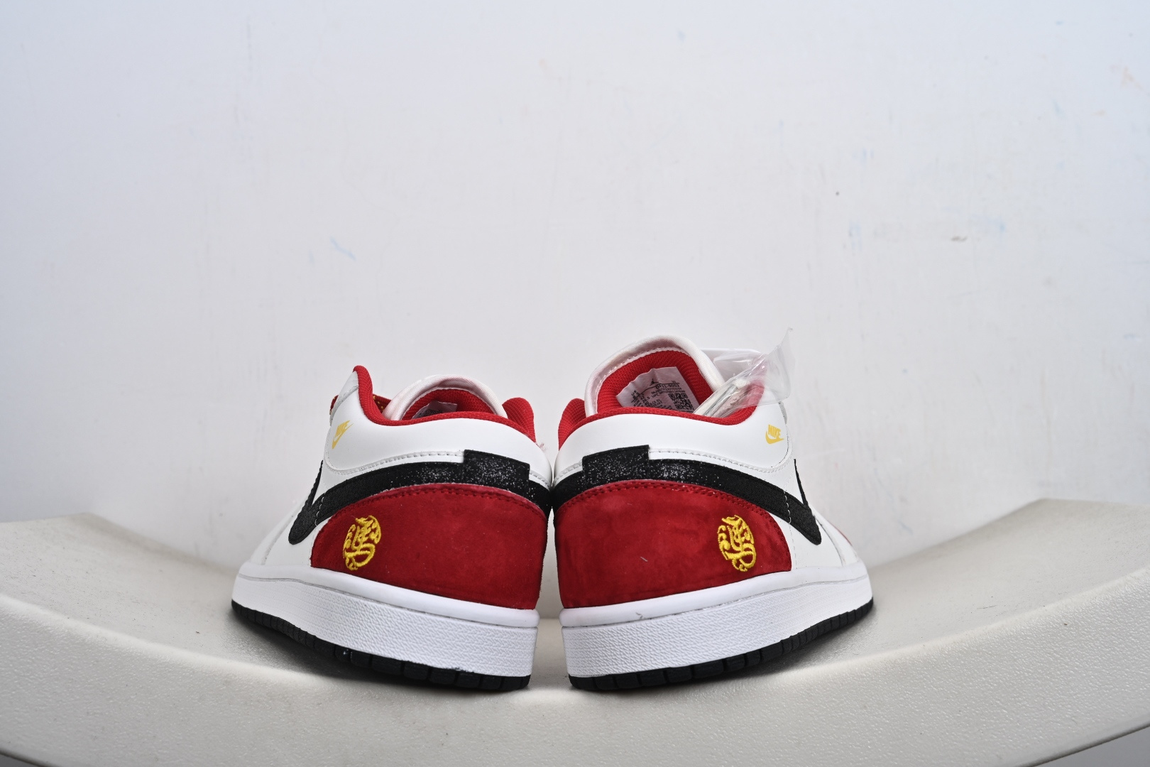 Nike Jordan Air Jordan 1 马年限定 定制鞋盒 DF6-19002-Top High Quatity Cheap Sneakers Fashion Clothing Clothes Bags handbags Shoes of all Brand wholesale With The best Quality And Beautiful Price from China Factory Chinese suppliers wholesaler seller Nike Jordan Air Jordan 1 马年限定 定制鞋盒 DF6-19002
