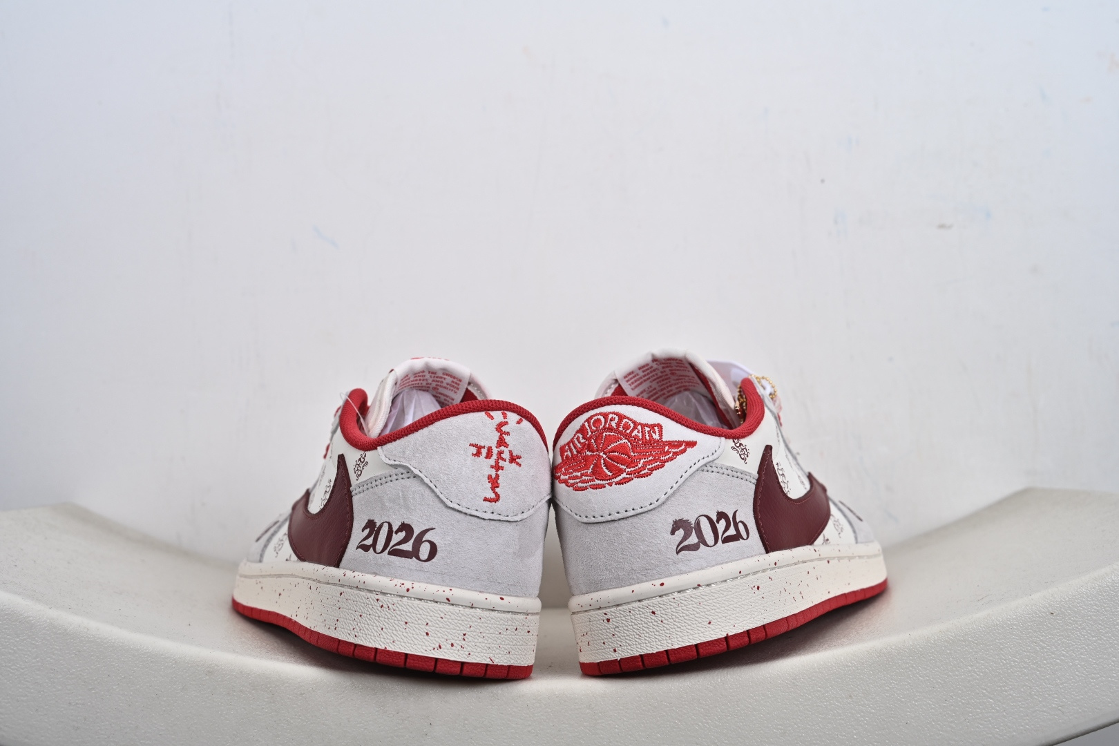Air Jordan 1 Low AJ1 乔1 马年限定 倒钩高端定制 低帮复古篮球鞋 YX5066-413-Top High Quatity Cheap Sneakers Fashion Clothing Clothes Bags handbags Shoes of all Brand wholesale With The best Quality And Beautiful Price from China Factory Chinese suppliers wholesaler seller Air Jordan 1 Low AJ1 乔1 马年限定 倒钩高端定制 低帮复古篮球鞋 YX5066-413