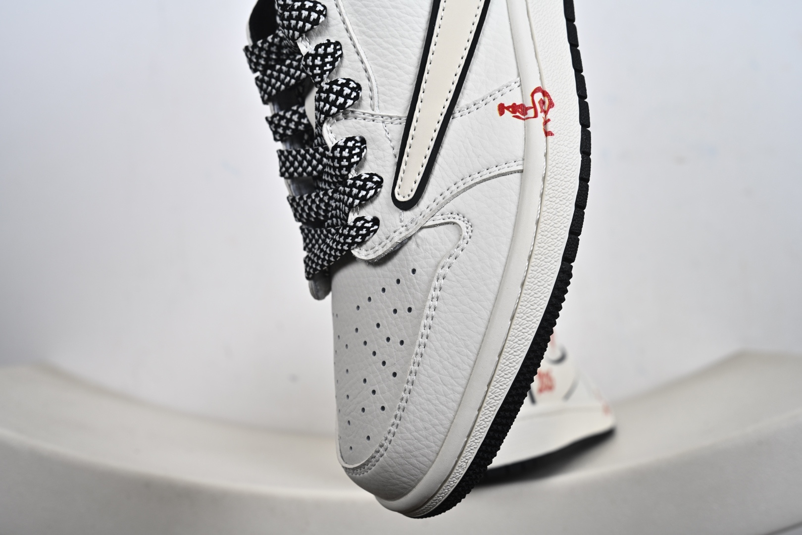 Nike Air Jordan 1 Low SP 定制配色 倒钩联名马年限定 定制AJ联名-高端定制 低帮复古文化板鞋 CS5288-703-Top High Quatity Cheap Sneakers Fashion Clothing Clothes Bags handbags Shoes of all Brand wholesale With The best Quality And Beautiful Price from China Factory Chinese suppliers wholesaler seller Nike Air Jordan 1 Low SP 定制配色 倒钩联名马年限定 定制AJ联名-高端定制 低帮复古文化板鞋 CS5288-703