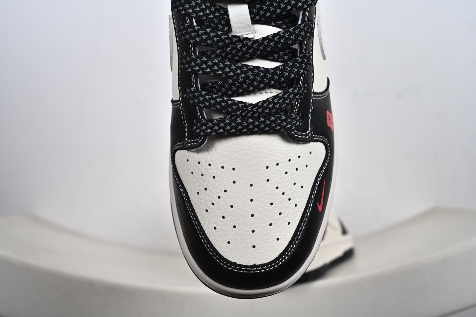 定制版 Dunk Low ”马年限定款“ 高端定制 低帮休闲板鞋 LX1988-821-Top High Quatity Cheap Sneakers Fashion Clothing Clothes Bags handbags Shoes of all Brand wholesale With The best Quality And Beautiful Price from China Factory Chinese suppliers wholesaler seller 定制版 Dunk Low ”马年限定款“ 高端定制 低帮休闲板鞋 LX1988-821
