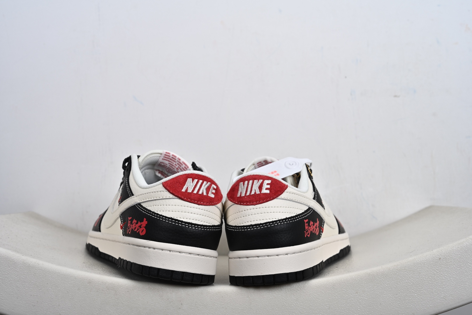 定制版 Dunk Low ”马年限定款“ 高端定制 低帮休闲板鞋 LX1988-821-Top High Quatity Cheap Sneakers Fashion Clothing Clothes Bags handbags Shoes of all Brand wholesale With The best Quality And Beautiful Price from China Factory Chinese suppliers wholesaler seller 定制版 Dunk Low ”马年限定款“ 高端定制 低帮休闲板鞋 LX1988-821