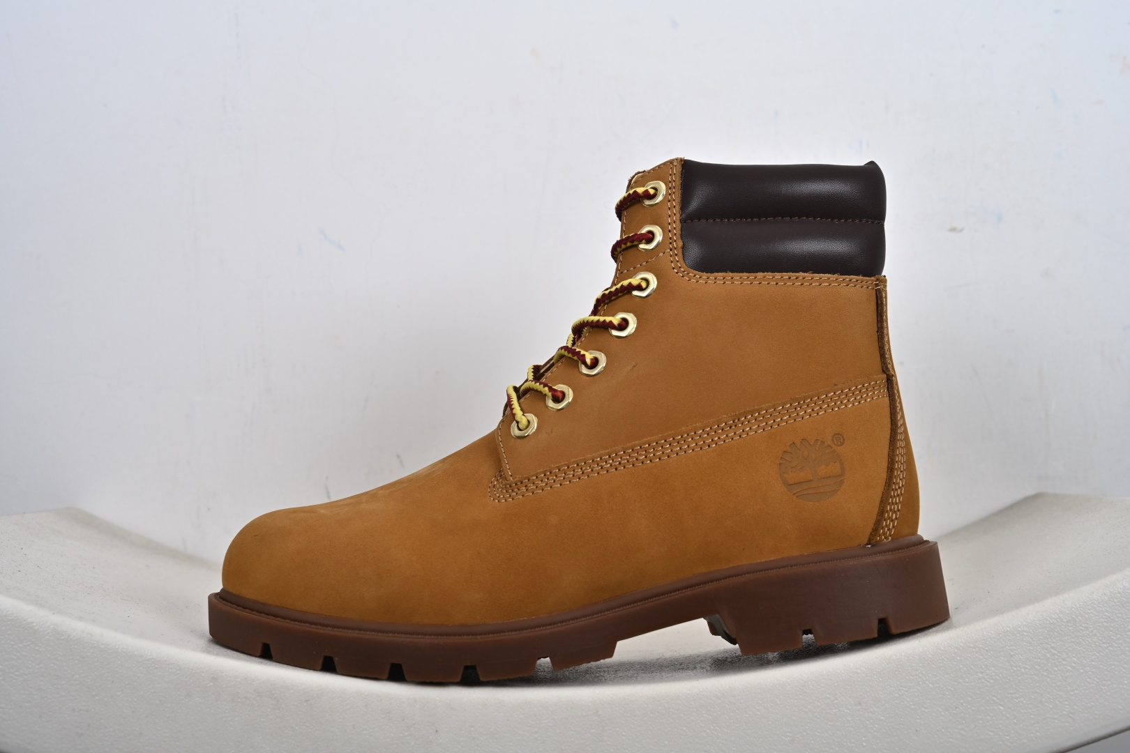 Ice Studios x Timberland添柏岚天伯伦 6-Inch 户外麂皮靴 TB011230-Top High Quatity Cheap Sneakers Fashion Clothing Clothes Bags handbags Shoes of all Brand wholesale With The best Quality And Beautiful Price from China Factory Chinese suppliers wholesaler seller Ice Studios x Timberland添柏岚天伯伦 6-Inch 户外麂皮靴 TB011230