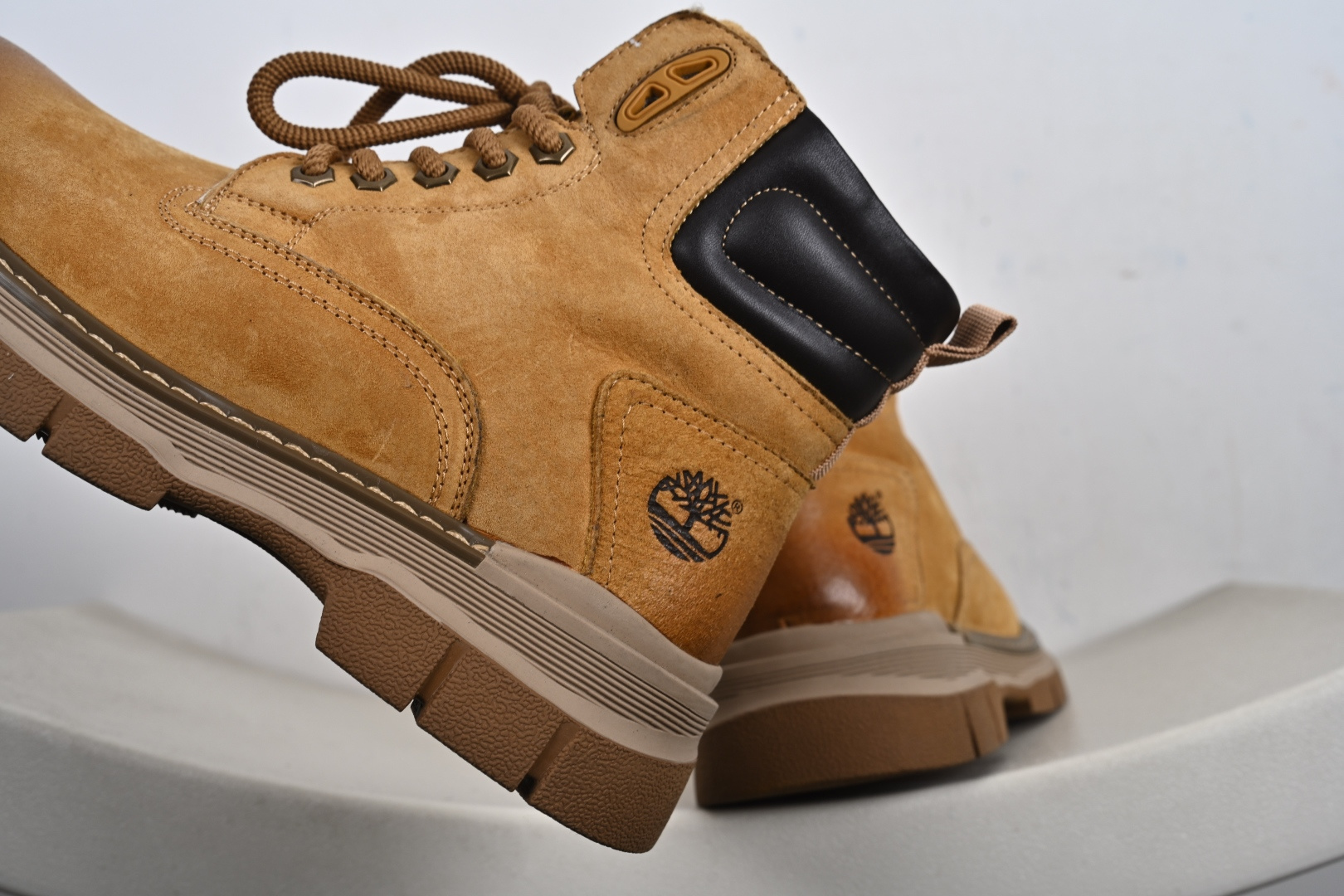 Timberland添柏岚/天伯伦 2025秋冬新品 （毛绒内里保暖锁热） 秋冬必备户外休闲大黄靴系列 TB10058