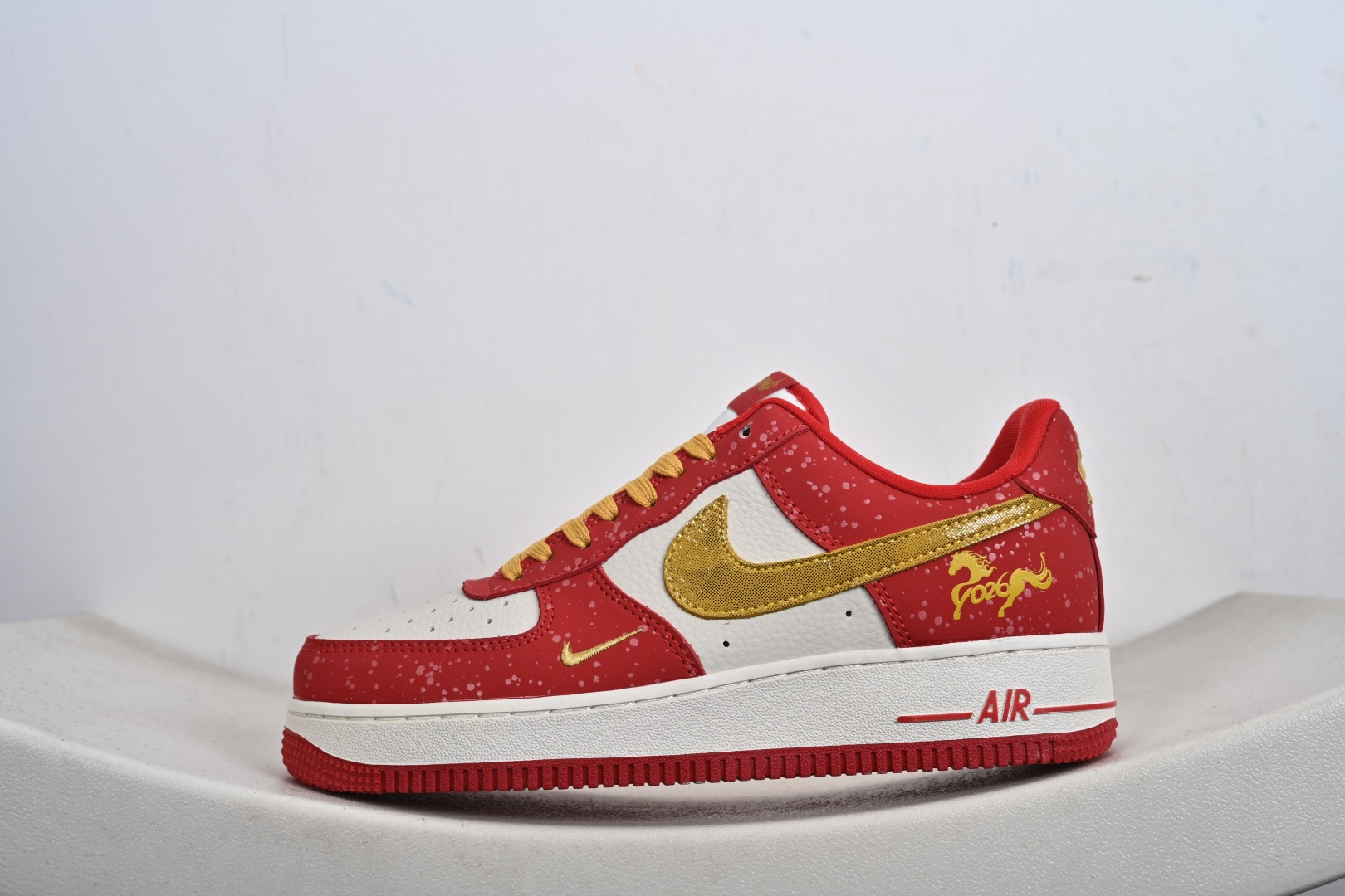 定制版 高端定制Air Force 1 '07 Low “马年限定联名------白红金泼墨” DF0188-131-Top High Quatity Cheap Sneakers Fashion Clothing Clothes Bags handbags Shoes of all Brand wholesale With The best Quality And Beautiful Price from China Factory Chinese suppliers wholesaler seller 定制版 高端定制Air Force 1 '07 Low “马年限定联名------白红金泼墨” DF0188-131