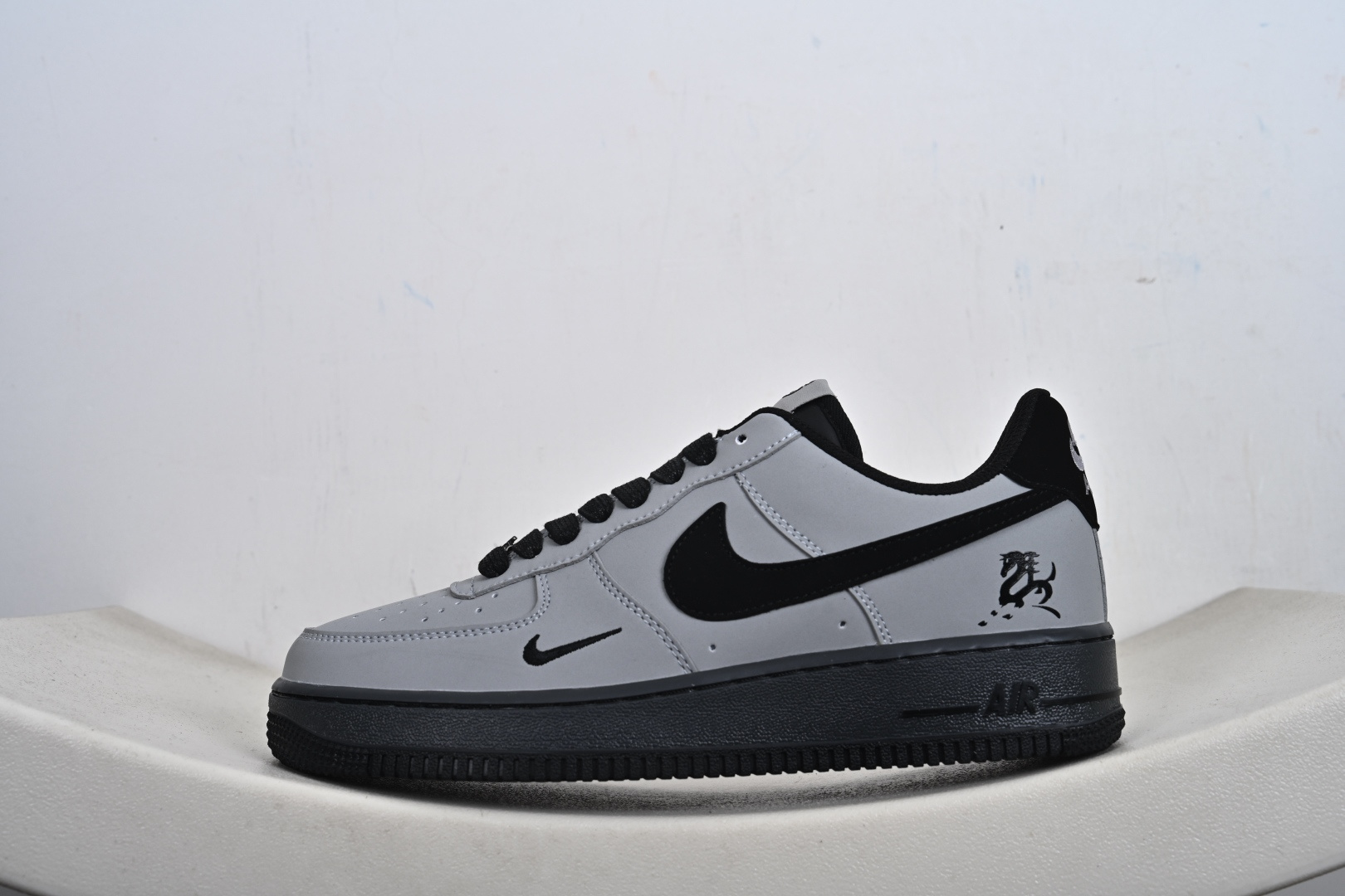NIke Air Force 1 '07 Low 空军一号低帮 运动鞋 休闲鞋 IH1401-100-Top High Quatity Cheap Sneakers Fashion Clothing Clothes Bags handbags Shoes of all Brand wholesale With The best Quality And Beautiful Price from China Factory Chinese suppliers wholesaler seller NIke Air Force 1 '07 Low 空军一号低帮 运动鞋 休闲鞋 IH1401-100