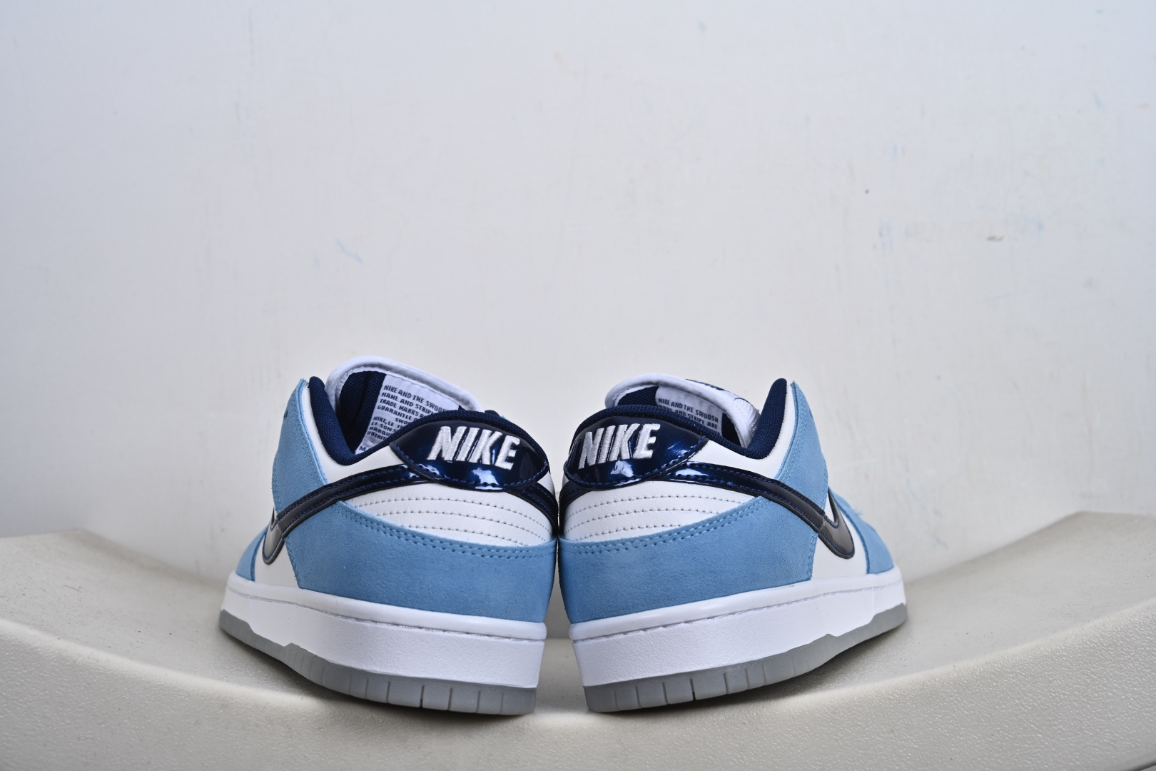Nike SB Dunk Low 白天蓝 高端定制 低帮休闲板鞋 BP0508-038-Top High Quatity Cheap Sneakers Fashion Clothing Clothes Bags handbags Shoes of all Brand wholesale With The best Quality And Beautiful Price from China Factory Chinese suppliers wholesaler seller Nike SB Dunk Low 白天蓝 高端定制 低帮休闲板鞋 BP0508-038