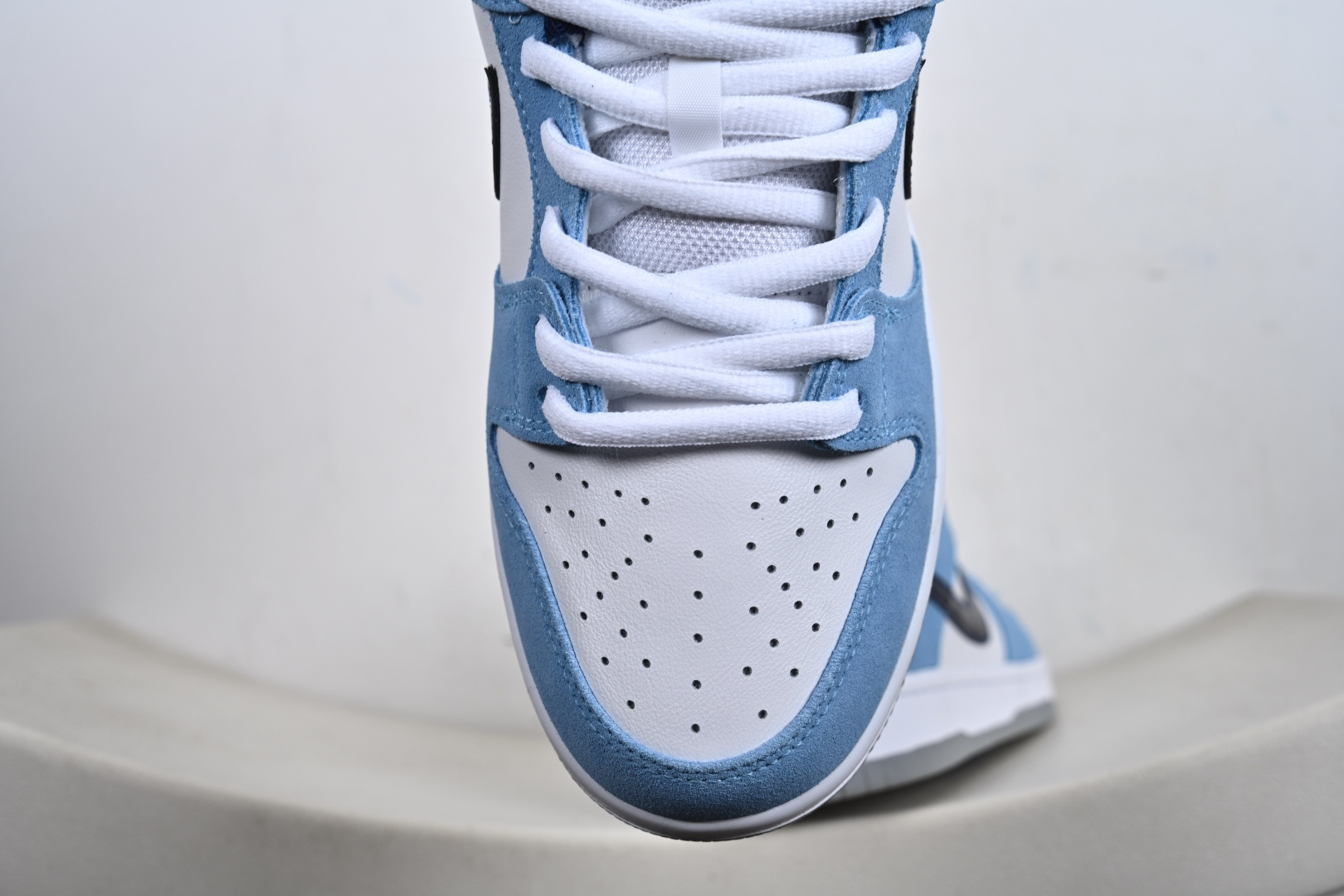 Nike SB Dunk Low 白天蓝 高端定制 低帮休闲板鞋 BP0508-038-Top High Quatity Cheap Sneakers Fashion Clothing Clothes Bags handbags Shoes of all Brand wholesale With The best Quality And Beautiful Price from China Factory Chinese suppliers wholesaler seller Nike SB Dunk Low 白天蓝 高端定制 低帮休闲板鞋 BP0508-038