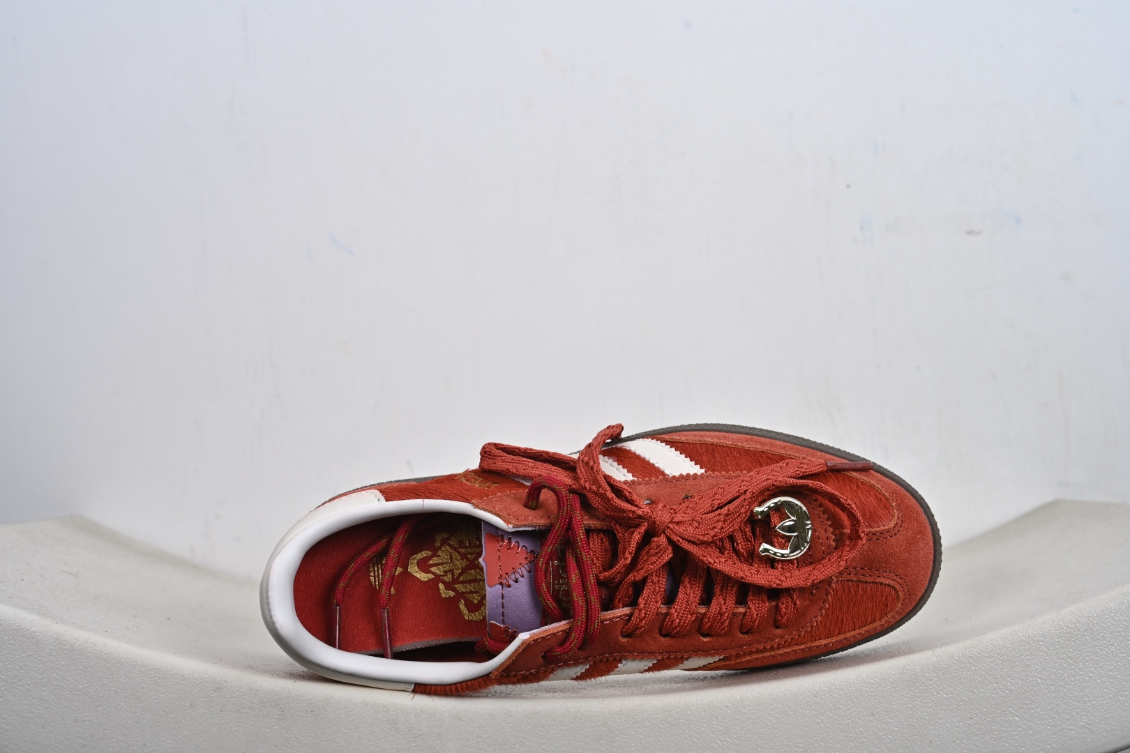 adidas originals HANDBALL SPEZIAL CNY新年款 马年限定 经典运动 德训鞋 男女同款 红色 KJ6299-Top High Quatity Cheap Sneakers Fashion Clothing Clothes Bags handbags Shoes of all Brand wholesale With The best Quality And Beautiful Price from China Factory Chinese suppliers wholesaler seller adidas originals HANDBALL SPEZIAL CNY新年款 马年限定 经典运动 德训鞋 男女同款 红色 KJ6299