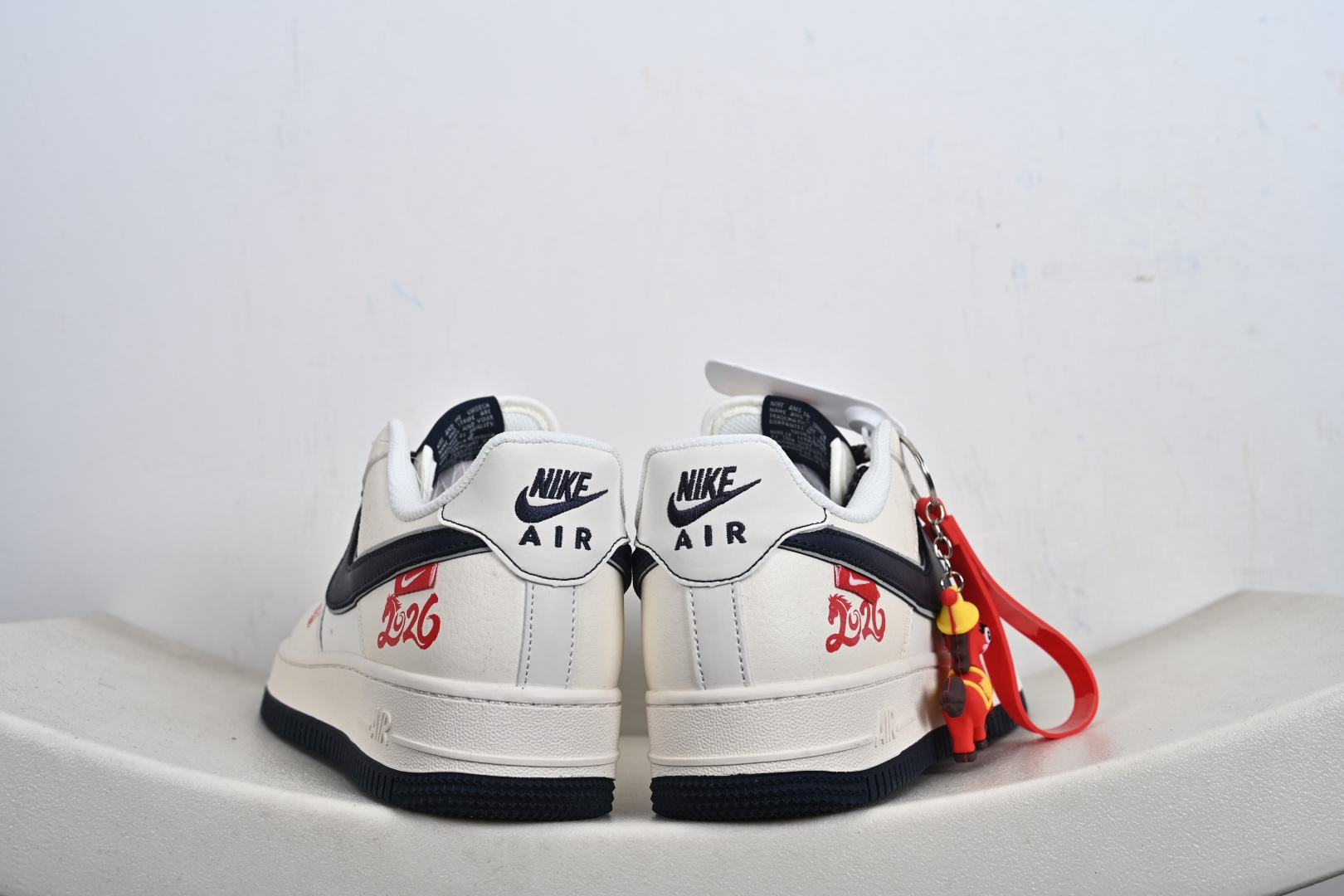 2026马年限定潮流 Nike Air Force 1 空军一号 爆款高端定制 主体采用米白色皮革 MZ9588-821-Top High Quatity Cheap Sneakers Fashion Clothing Clothes Bags handbags Shoes of all Brand wholesale With The best Quality And Beautiful Price from China Factory Chinese suppliers wholesaler seller 2026马年限定潮流 Nike Air Force 1 空军一号 爆款高端定制 主体采用米白色皮革 MZ9588-821