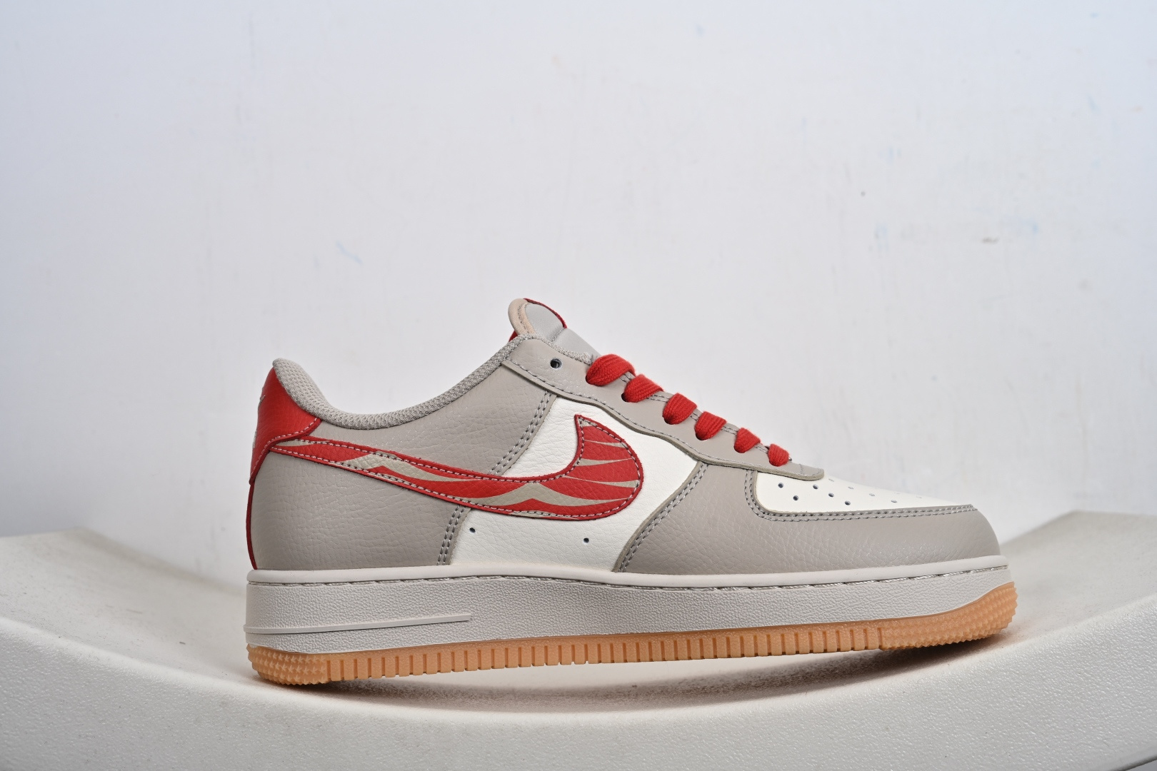 高端定制Nike Air Force 1 '07 Low “马年限定-卡其色” 浅卡其 + 奶白的低饱和底色 XD0028-008-Top High Quatity Cheap Sneakers Fashion Clothing Clothes Bags handbags Shoes of all Brand wholesale With The best Quality And Beautiful Price from China Factory Chinese suppliers wholesaler seller 高端定制Nike Air Force 1 '07 Low “马年限定-卡其色” 浅卡其 + 奶白的低饱和底色 XD0028-008