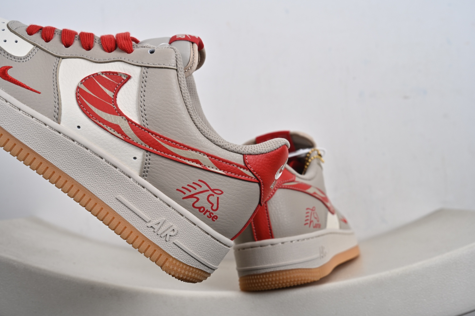 高端定制Nike Air Force 1 '07 Low “马年限定-卡其色” 浅卡其 + 奶白的低饱和底色 XD0028-008-Top High Quatity Cheap Sneakers Fashion Clothing Clothes Bags handbags Shoes of all Brand wholesale With The best Quality And Beautiful Price from China Factory Chinese suppliers wholesaler seller 高端定制Nike Air Force 1 '07 Low “马年限定-卡其色” 浅卡其 + 奶白的低饱和底色 XD0028-008