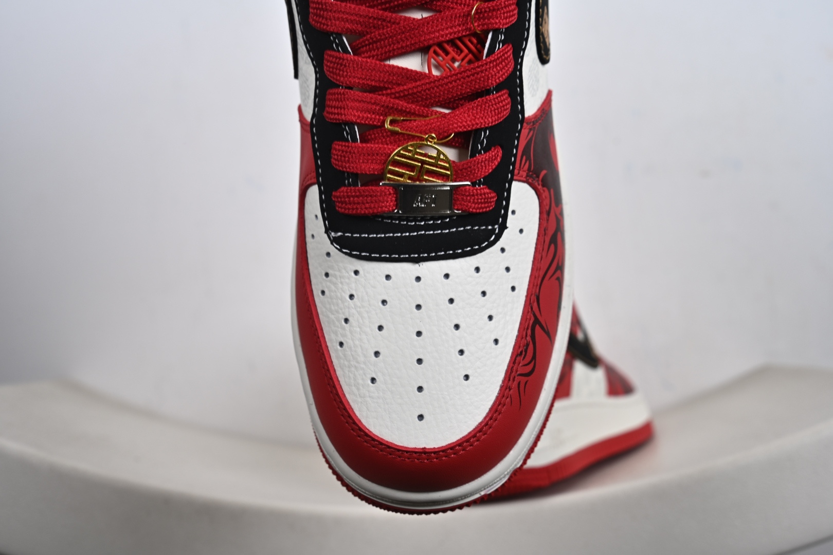 Air Force1 07 low 马年限定 KG6699-F20-Top High Quatity Cheap Sneakers Fashion Clothing Clothes Bags handbags Shoes of all Brand wholesale With The best Quality And Beautiful Price from China Factory Chinese suppliers wholesaler seller Air Force1 07 low 马年限定 KG6699-F20