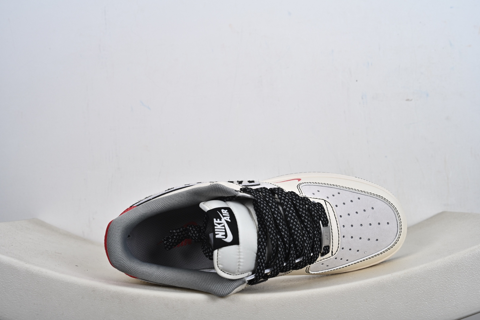 Nike Air Force1 07 low 马年限定 XT6998-102