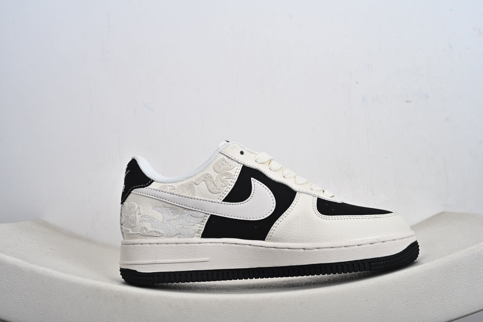 NIke Air Force 1 '07 Low 空军一号低帮 运动鞋 休闲鞋 MY9669-606