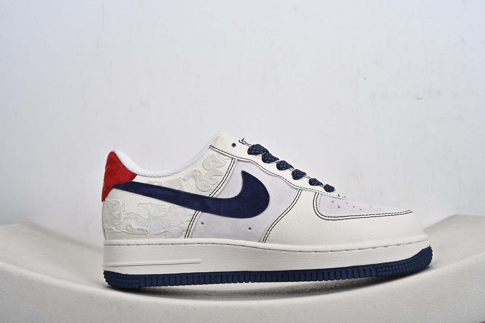 NIke Air Force 1 '07 Low 空军一号低帮 运动鞋 休闲鞋 ZH2598-612