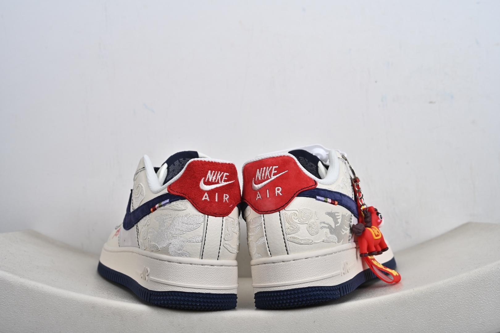 NIke Air Force 1 '07 Low 空军一号低帮 运动鞋 休闲鞋 ZH2598-612