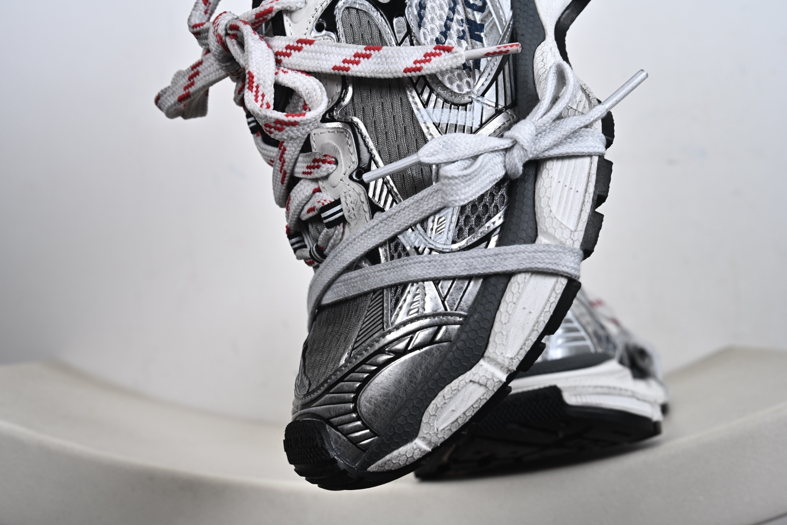 Balenciaga 巴黎世家 3XL 840090 W3XSG 9239-Top High Quatity Cheap Sneakers Fashion Clothing Clothes Bags handbags Shoes of all Brand wholesale With The best Quality And Beautiful Price from China Factory Chinese suppliers wholesaler seller Balenciaga 巴黎世家 3XL 840090 W3XSG 9239