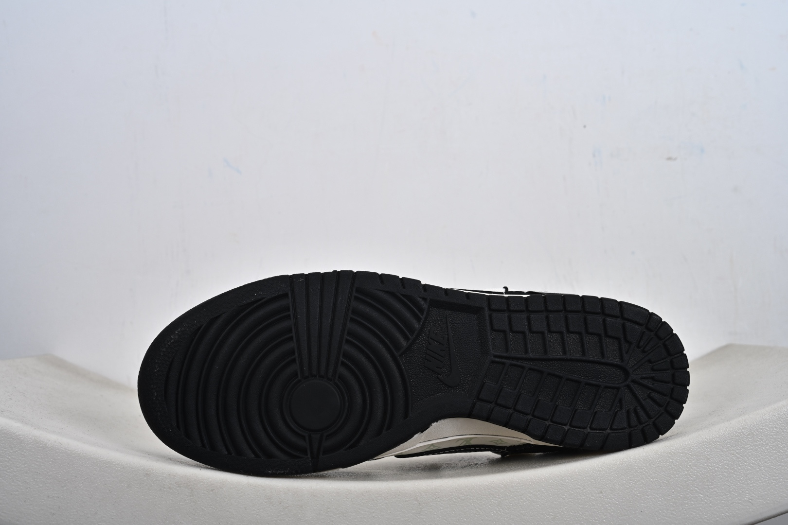 Nike Dunk Low Retro ‘DIY高端定制’耐克 低帮休闲运动板鞋 YX5066-396