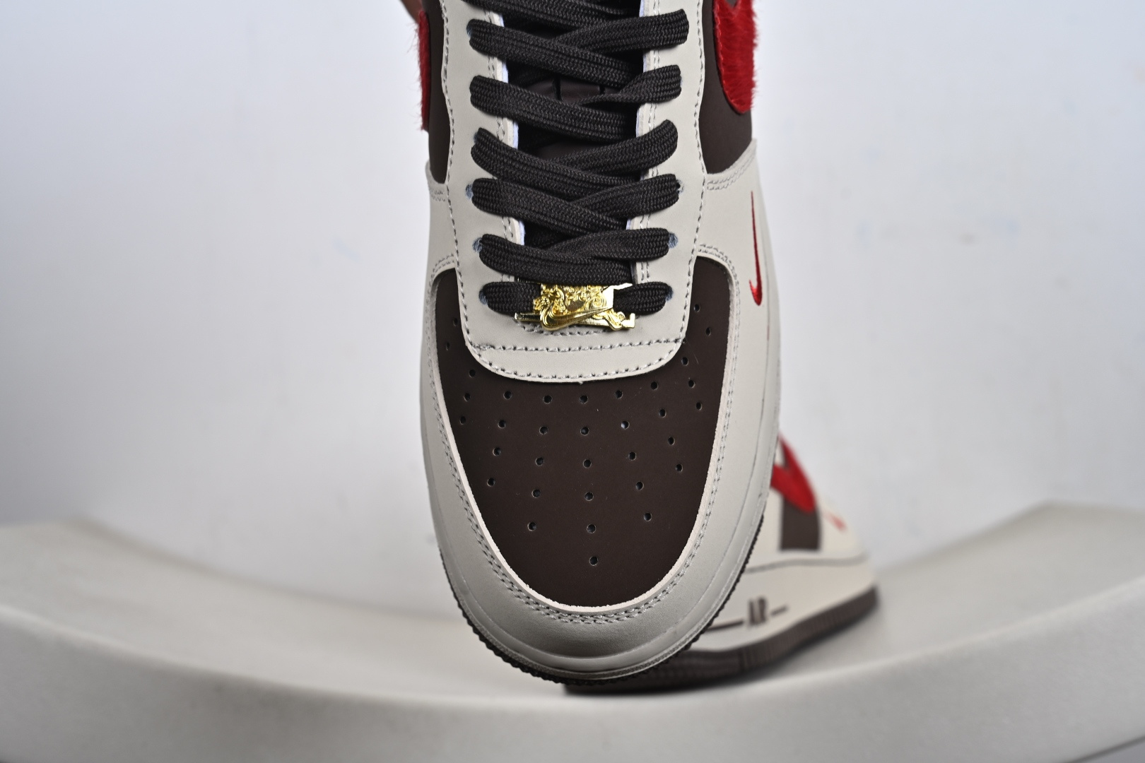 定制版Nike Air Force 1'07 Low 马年限定 马上有福 空军一号低帮休闲板鞋 NH0601-517-Top High Quatity Cheap Sneakers Fashion Clothing Clothes Bags handbags Shoes of all Brand wholesale With The best Quality And Beautiful Price from China Factory Chinese suppliers wholesaler seller 定制版Nike Air Force 1'07 Low 马年限定 马上有福 空军一号低帮休闲板鞋 NH0601-517