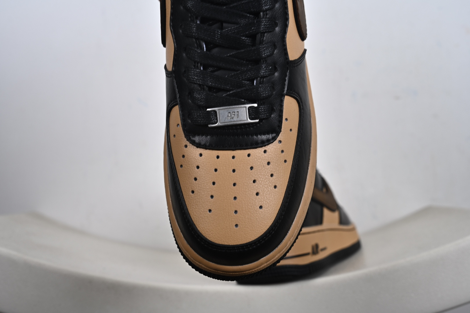 Nike Air Force 1 Low 黑棕 FB8878-200-Top High Quatity Cheap Sneakers Fashion Clothing Clothes Bags handbags Shoes of all Brand wholesale With The best Quality And Beautiful Price from China Factory Chinese suppliers wholesaler seller Nike Air Force 1 Low 黑棕 FB8878-200