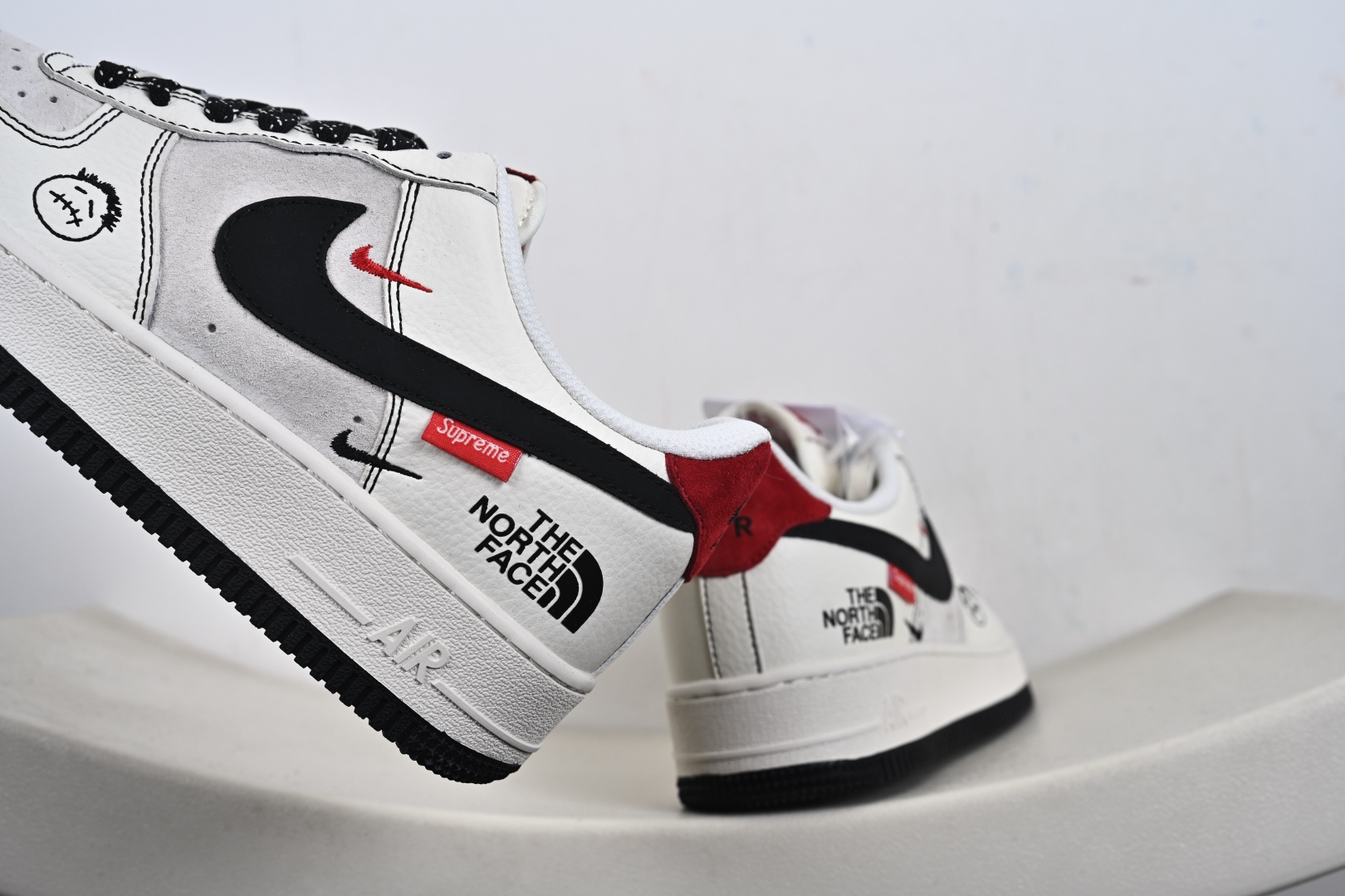 Nike Air Force1 07 low 北面联名 定制空军 KG6699-F42-Top High Quatity Cheap Sneakers Fashion Clothing Clothes Bags handbags Shoes of all Brand wholesale With The best Quality And Beautiful Price from China Factory Chinese suppliers wholesaler seller Nike Air Force1 07 low 北面联名 定制空军 KG6699-F42