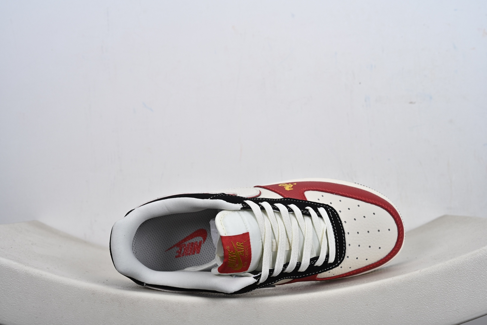 Nike Air Force 1'07 Low 马年限定 黑红恭喜发财 空军一号低帮休闲板鞋 DF0188-129