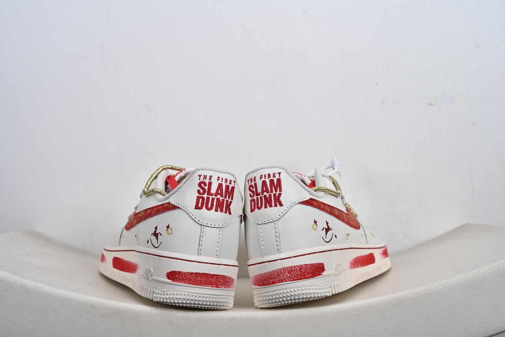 定制版Nike Air Force 1'07 Low ”Lucky Steed Traces” 手绘涂鸦 马年限定 赤金瑞马 空军一号低帮休闲板鞋 SD2023-402-Top High Quatity Cheap Sneakers Fashion Clothing Clothes Bags handbags Shoes of all Brand wholesale With The best Quality And Beautiful Price from China Factory Chinese suppliers wholesaler seller 定制版Nike Air Force 1'07 Low ”Lucky Steed Traces” 手绘涂鸦 马年限定 赤金瑞马 空军一号低帮休闲板鞋 SD2023-402