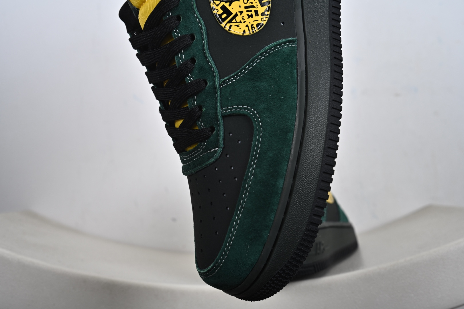 定制版Nike Air Force 1'07 Low 联名 空军一号低帮休闲板鞋 XL1979-137