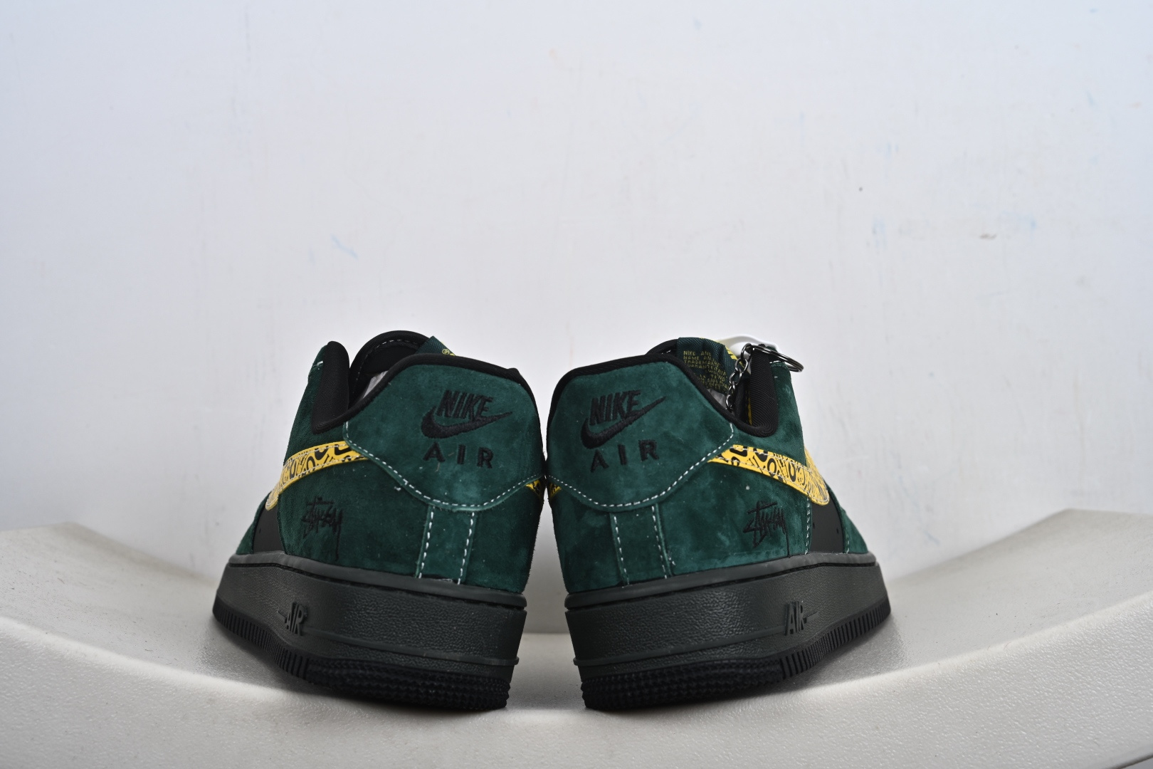 定制版Nike Air Force 1'07 Low 联名 空军一号低帮休闲板鞋 XL1979-137