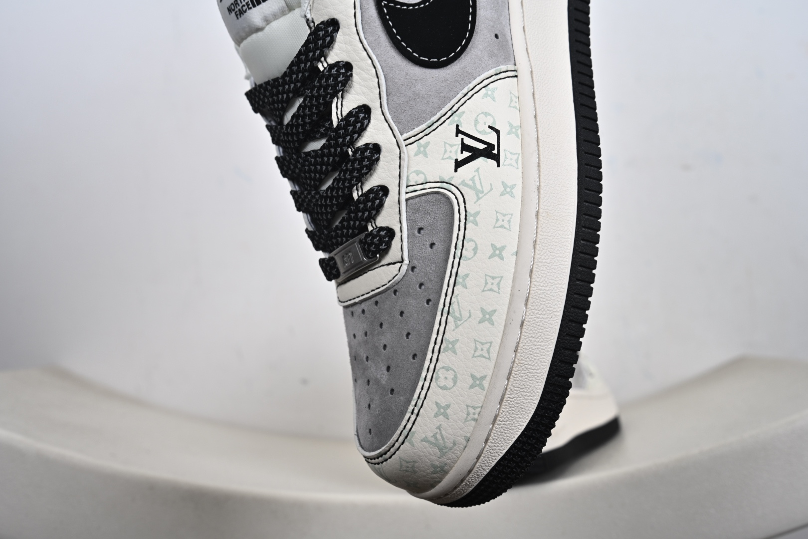 Nike Air Jordan 1 Low GL定制配色 联名-高端定制 低帮复古文化板鞋 CX5050-Y57