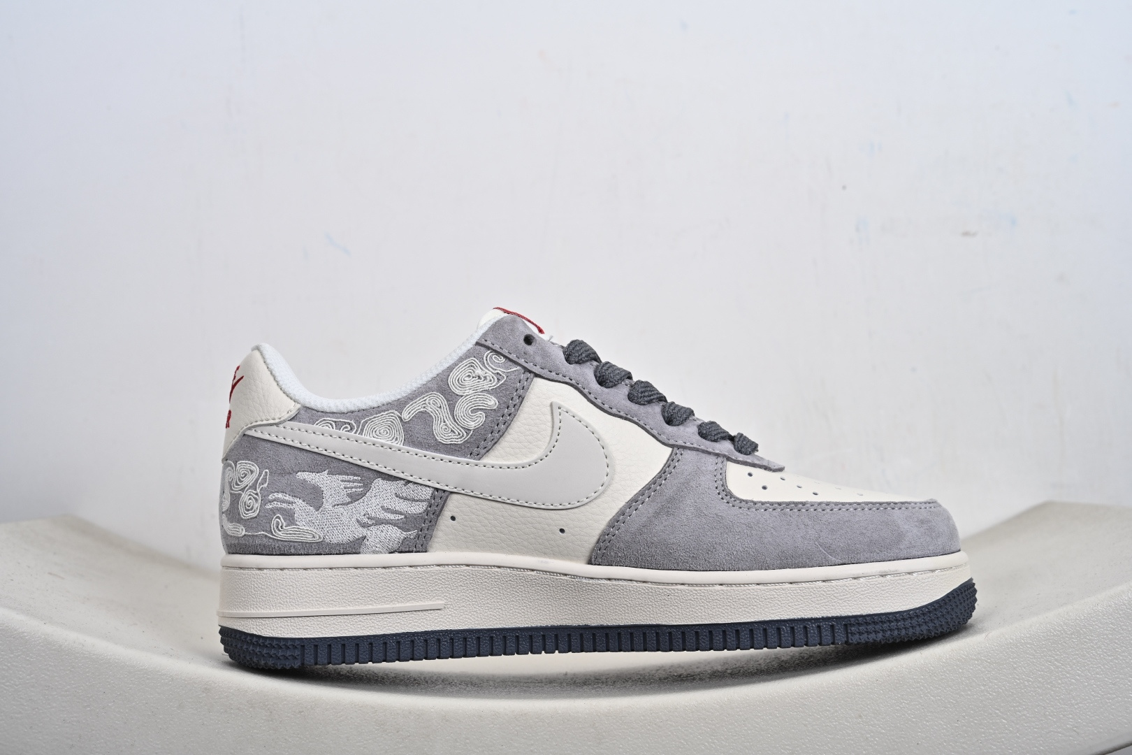 Air Force1 07 low 马年限定 SD6868-138