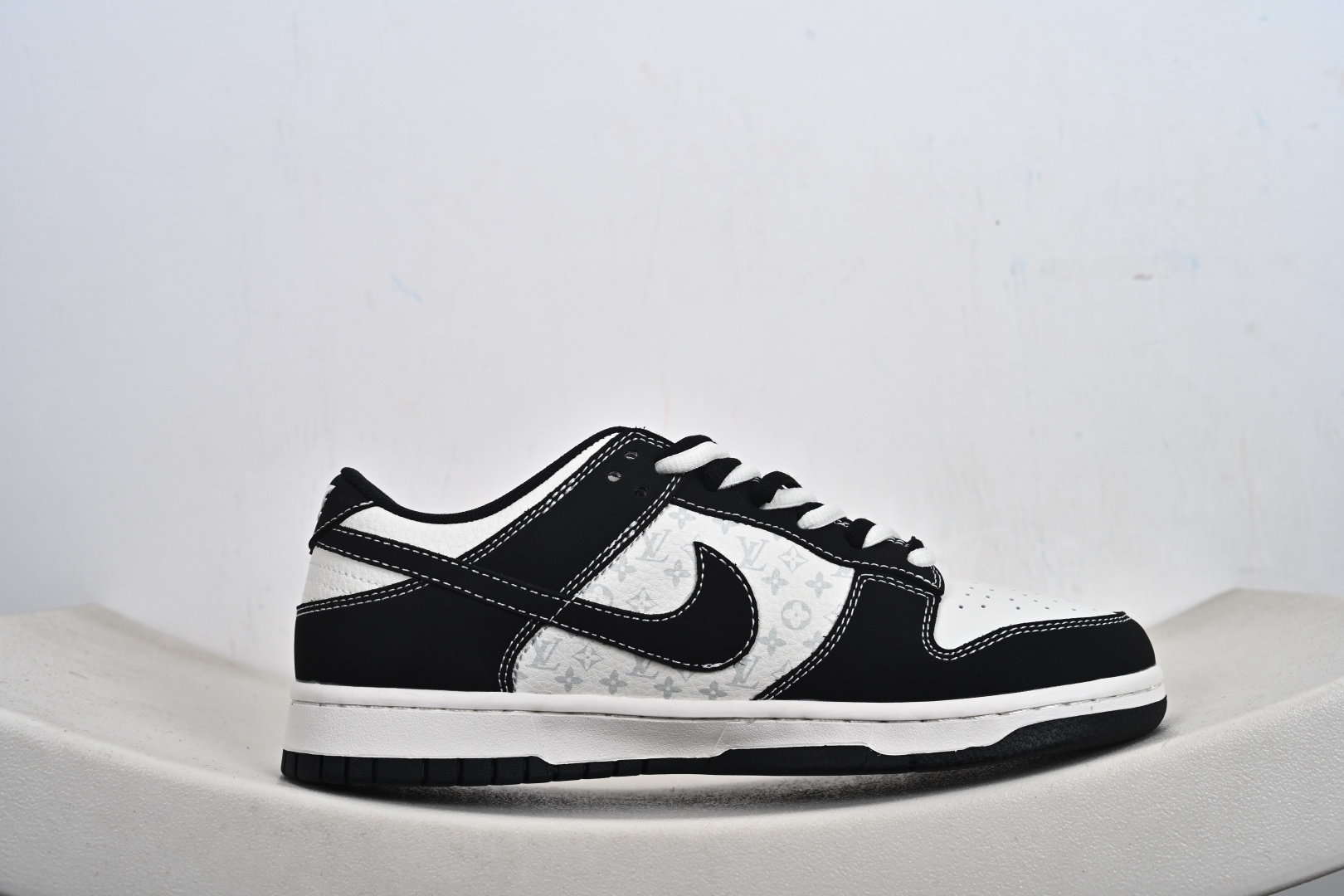 定制版 耐克 Nike SB Dunk Low周年高端定制 低帮休闲板鞋 KG6699-F25