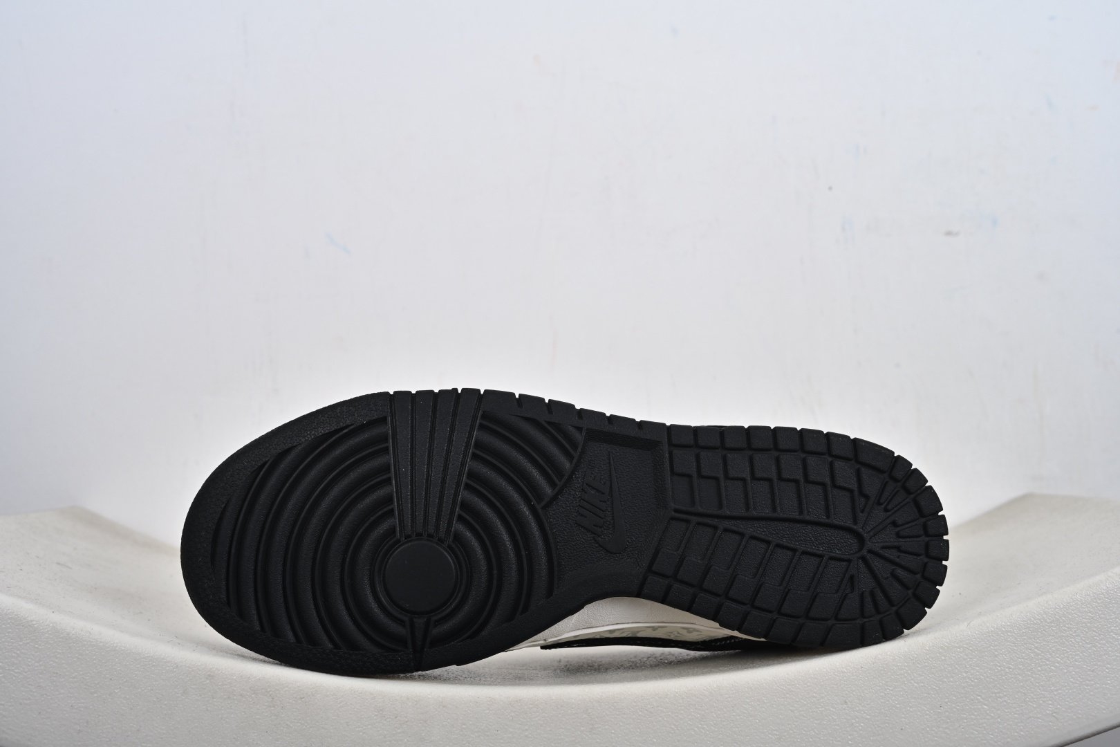 定制版 耐克 Nike SB Dunk Low周年高端定制 低帮休闲板鞋 KG6699-F25
