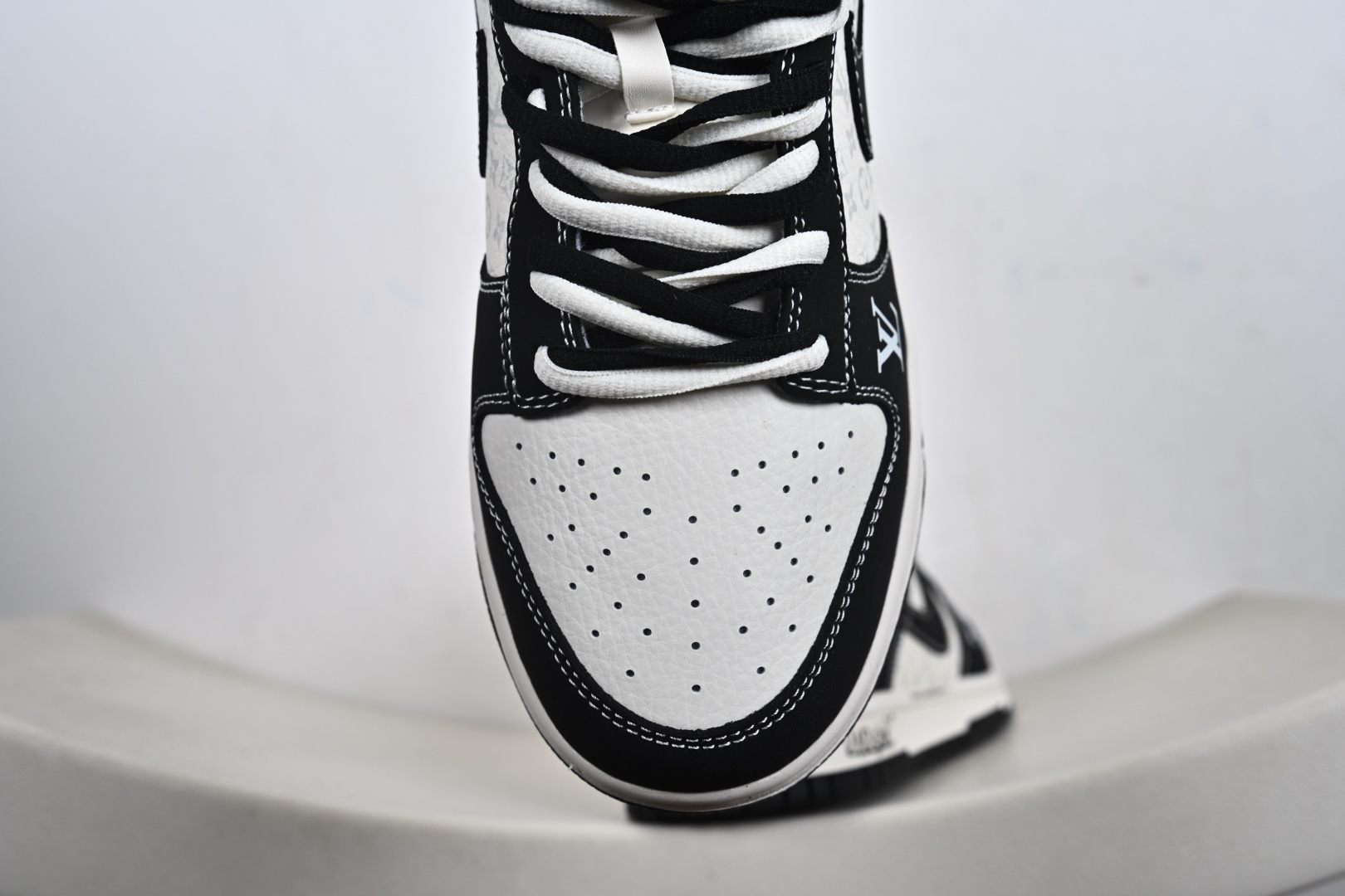 定制版 耐克 Nike SB Dunk Low周年高端定制 低帮休闲板鞋 KG6699-F25