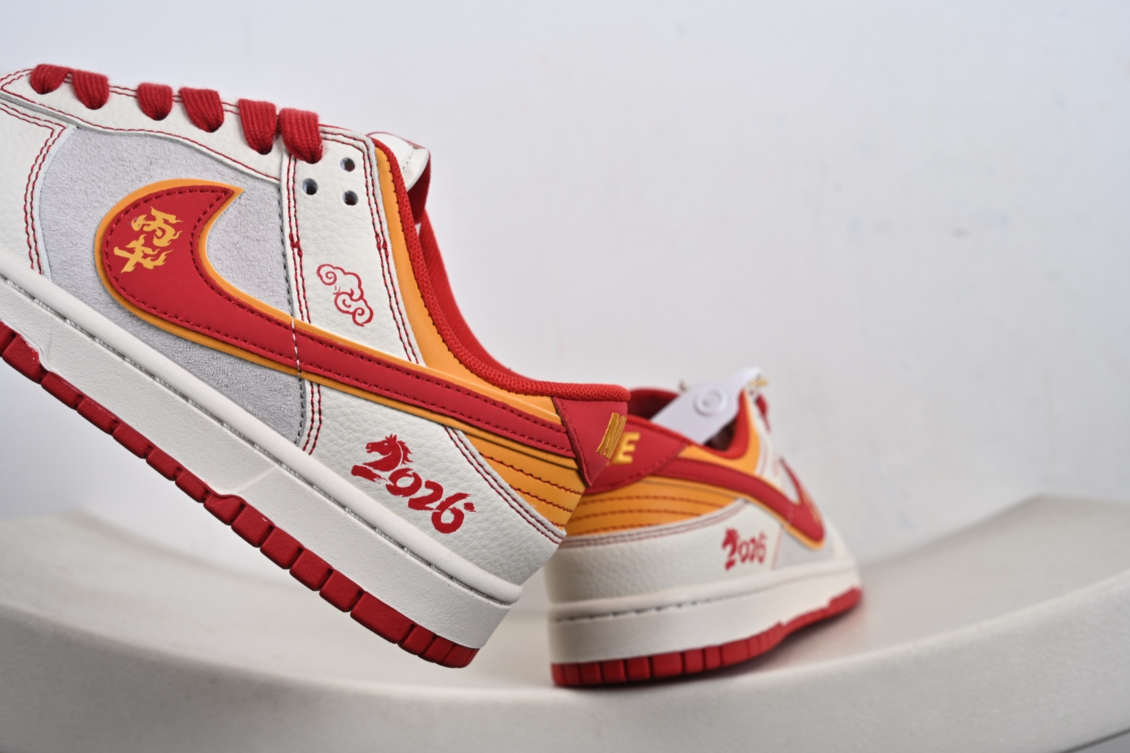定制版 Nike dunk Low 马年限定 丙午 红金 低帮休闲板鞋 XT6998-111-Top High Quatity Cheap Sneakers Fashion Clothing Clothes Bags handbags Shoes of all Brand wholesale With The best Quality And Beautiful Price from China Factory Chinese suppliers wholesaler seller 定制版 Nike dunk Low 马年限定 丙午 红金 低帮休闲板鞋 XT6998-111