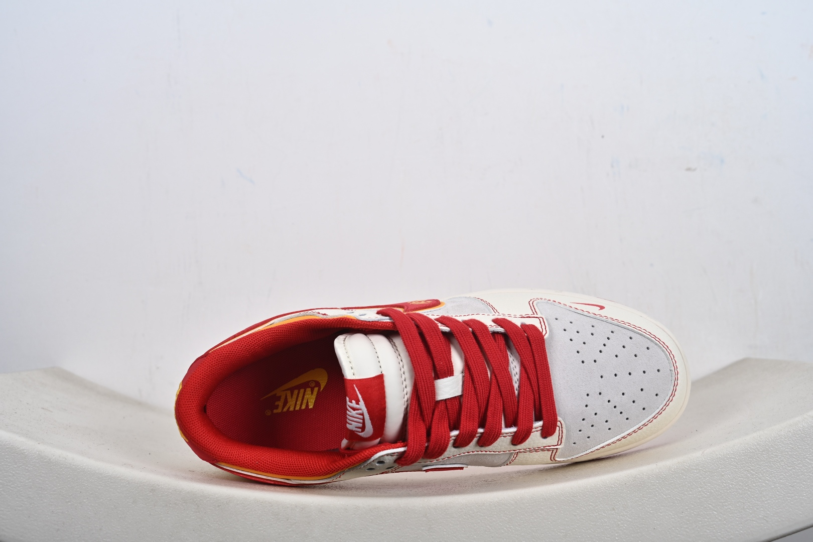 定制版 Nike dunk Low 马年限定 丙午 红金 低帮休闲板鞋 XT6998-111-Top High Quatity Cheap Sneakers Fashion Clothing Clothes Bags handbags Shoes of all Brand wholesale With The best Quality And Beautiful Price from China Factory Chinese suppliers wholesaler seller 定制版 Nike dunk Low 马年限定 丙午 红金 低帮休闲板鞋 XT6998-111