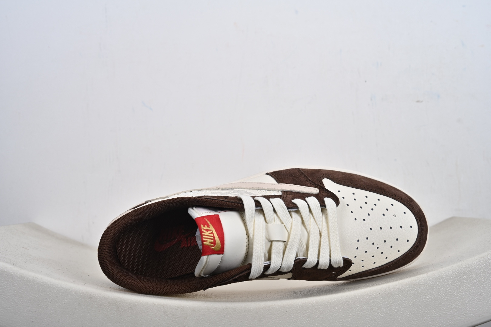 Nike Air Jordan 1 Low 马年限定 定制AJ联名-高端定制 低帮复古文化板鞋 SD6868-141-Top High Quatity Cheap Sneakers Fashion Clothing Clothes Bags handbags Shoes of all Brand wholesale With The best Quality And Beautiful Price from China Factory Chinese suppliers wholesaler seller Nike Air Jordan 1 Low 马年限定 定制AJ联名-高端定制 低帮复古文化板鞋 SD6868-141