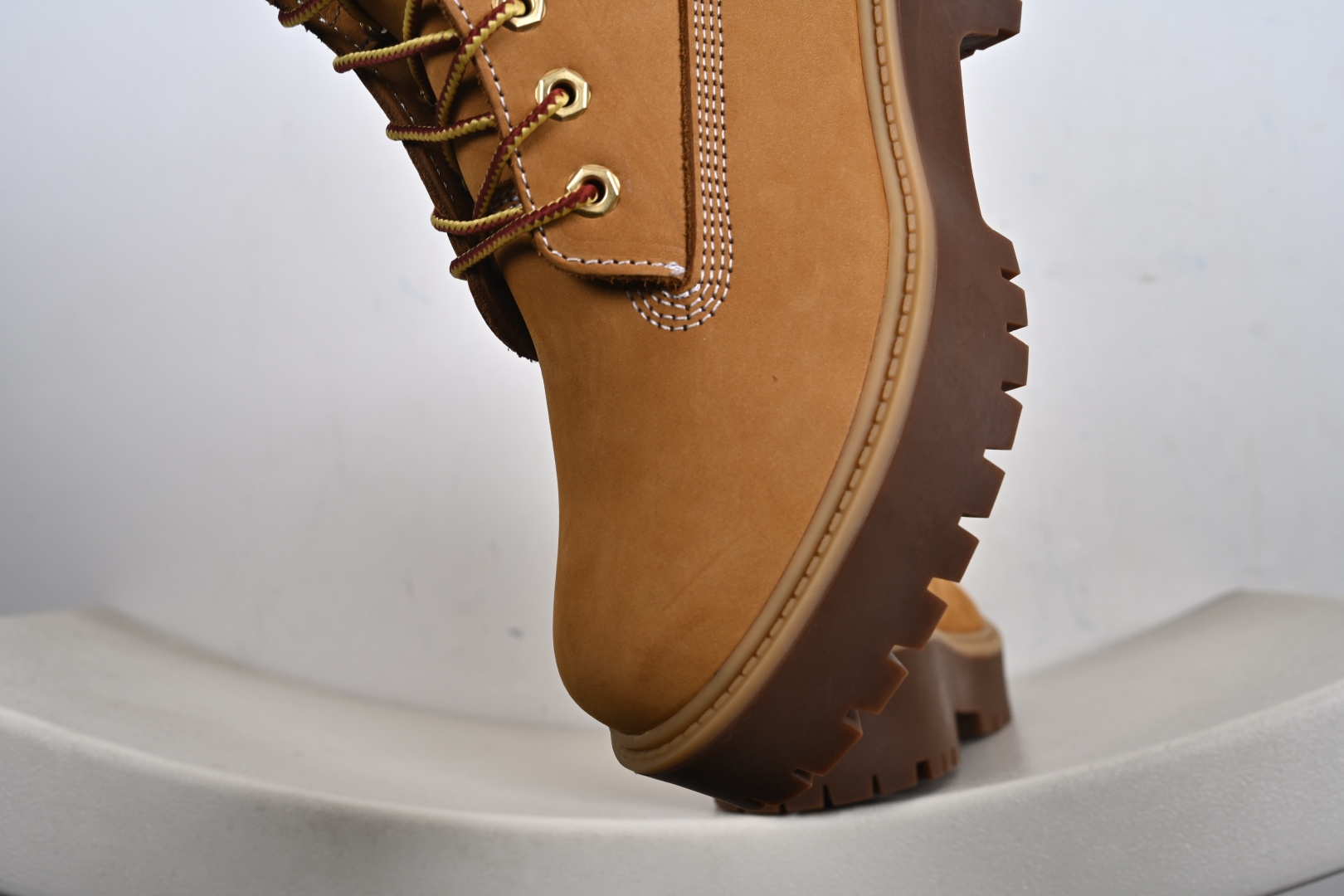 全球领先户外品牌·添柏岚Timberland Scarponcini Stone Street 6 Inch Boots 登山街头系列经典中帮厚底户外工装风休闲马丁靴“小麦黄黑” TB1A5R-Top High Quatity Cheap Sneakers Fashion Clothing Clothes Bags handbags Shoes of all Brand wholesale With The best Quality And Beautiful Price from China Factory Chinese suppliers wholesaler seller 全球领先户外品牌·添柏岚Timberland Scarponcini Stone Street 6 Inch Boots 登山街头系列经典中帮厚底户外工装风休闲马丁靴“小麦黄黑” TB1A5R
