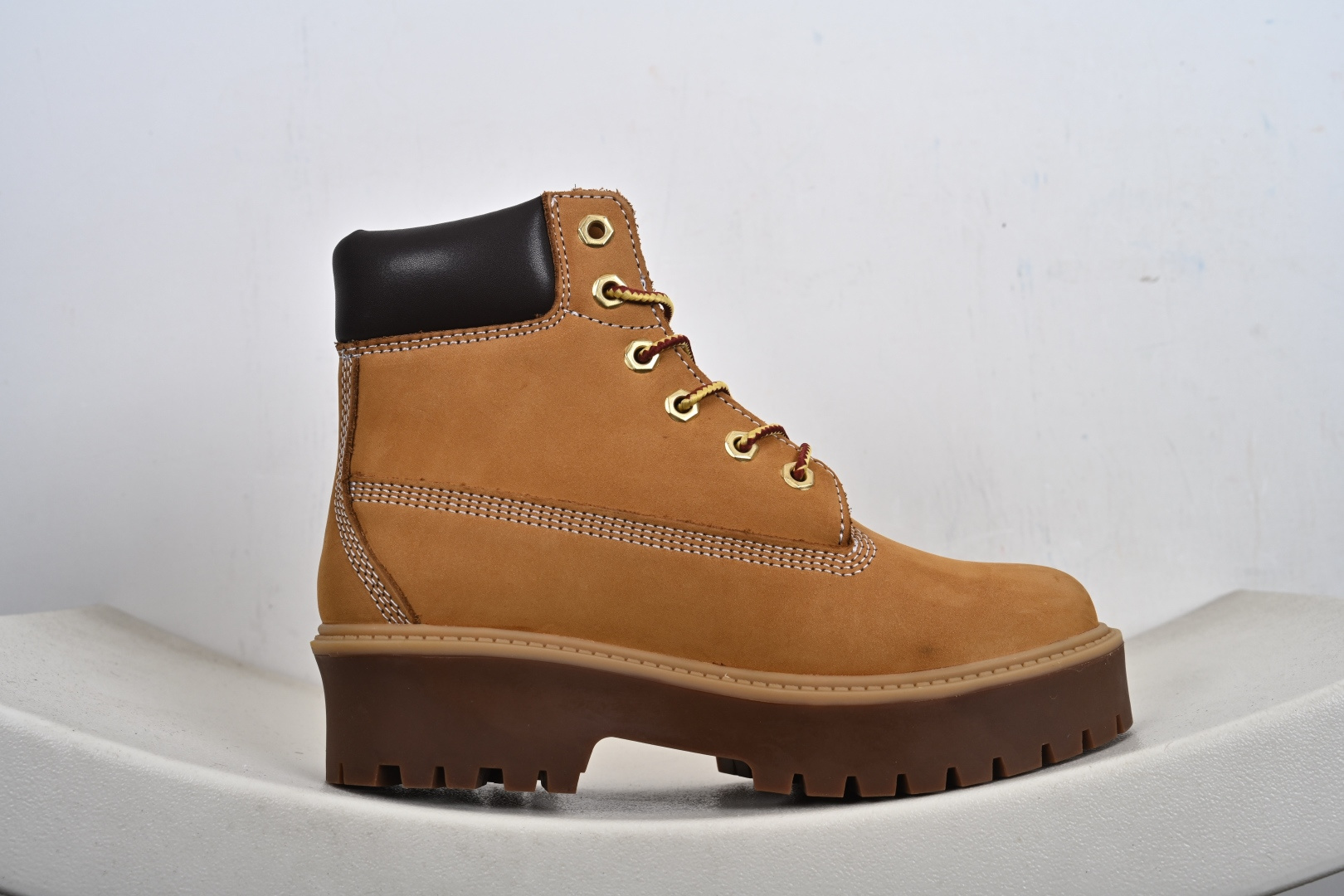 全球领先户外品牌·添柏岚Timberland Scarponcini Stone Street 6 Inch Boots 登山街头系列经典中帮厚底户外工装风休闲马丁靴“小麦黄黑” TB1A5R-Top High Quatity Cheap Sneakers Fashion Clothing Clothes Bags handbags Shoes of all Brand wholesale With The best Quality And Beautiful Price from China Factory Chinese suppliers wholesaler seller 全球领先户外品牌·添柏岚Timberland Scarponcini Stone Street 6 Inch Boots 登山街头系列经典中帮厚底户外工装风休闲马丁靴“小麦黄黑” TB1A5R