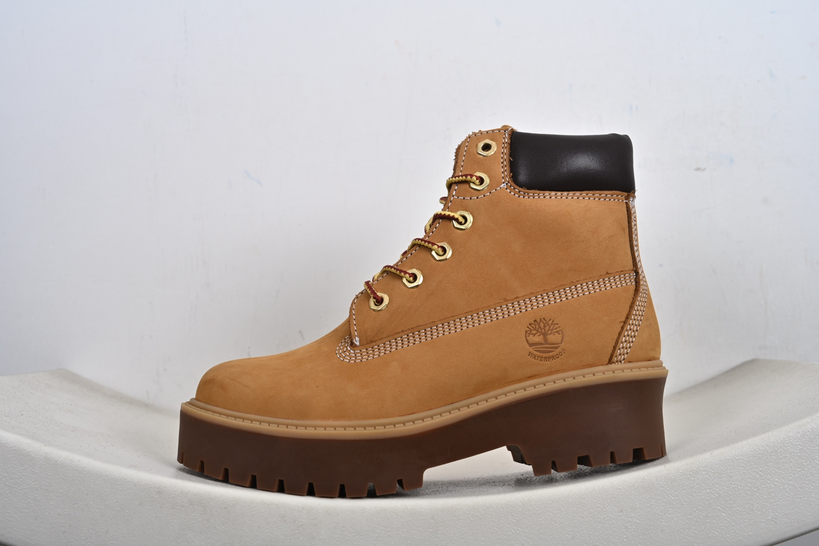 全球领先户外品牌·添柏岚Timberland Scarponcini Stone Street 6 Inch Boots 登山街头系列经典中帮厚底户外工装风休闲马丁靴“小麦黄黑” TB1A5R-Top High Quatity Cheap Sneakers Fashion Clothing Clothes Bags handbags Shoes of all Brand wholesale With The best Quality And Beautiful Price from China Factory Chinese suppliers wholesaler seller 全球领先户外品牌·添柏岚Timberland Scarponcini Stone Street 6 Inch Boots 登山街头系列经典中帮厚底户外工装风休闲马丁靴“小麦黄黑” TB1A5R