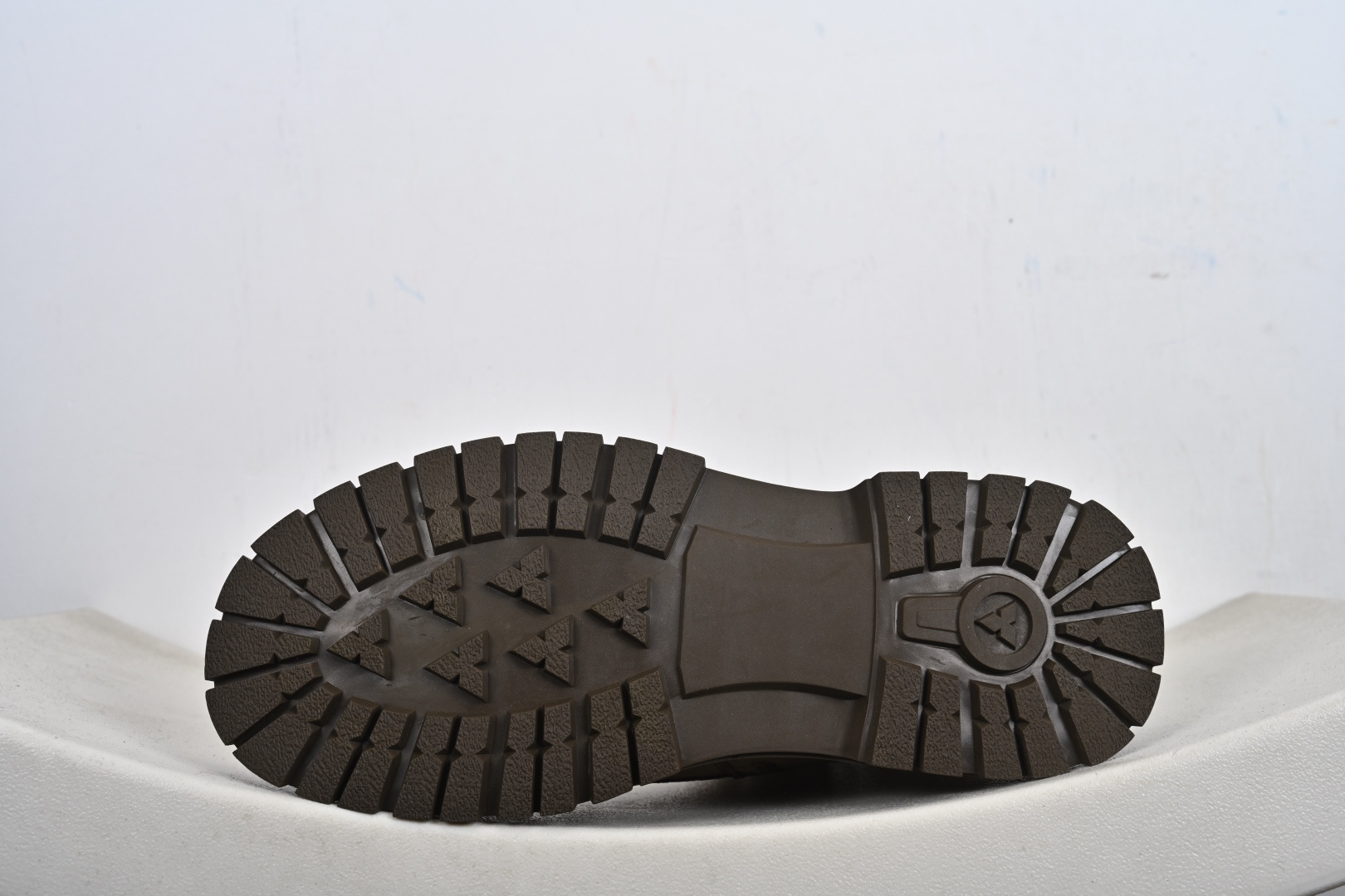 Timberland添柏岚/天伯伦休闲时尚马丁靴系列 TB10056-Top High Quatity Cheap Sneakers Fashion Clothing Clothes Bags handbags Shoes of all Brand wholesale With The best Quality And Beautiful Price from China Factory Chinese suppliers wholesaler seller Timberland添柏岚/天伯伦休闲时尚马丁靴系列 TB10056