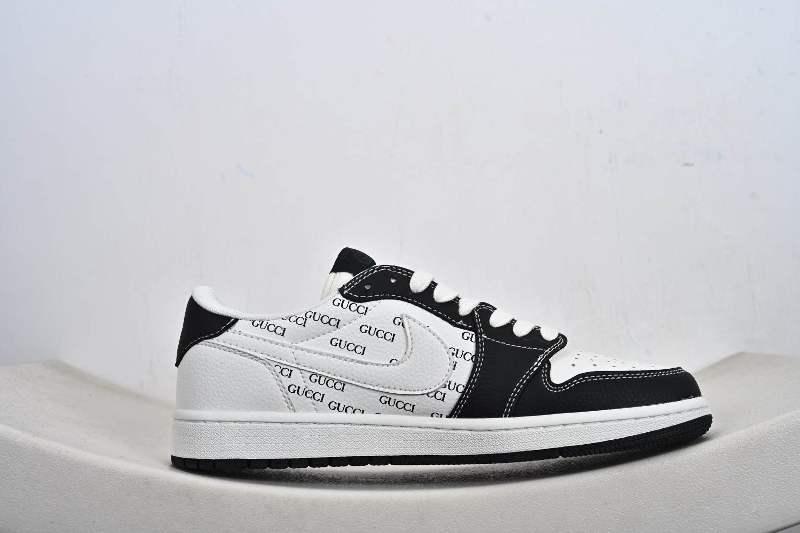 Nike Air Jordan 1 LOW SP AJ1倒勾 乔一倒钩 DIY定制 低帮文化篮球鞋 DZ2688-009-Top High Quatity Cheap Sneakers Fashion Clothing Clothes Bags handbags Shoes of all Brand wholesale With The best Quality And Beautiful Price from China Factory Chinese suppliers wholesaler seller Nike Air Jordan 1 LOW SP AJ1倒勾 乔一倒钩 DIY定制 低帮文化篮球鞋 DZ2688-009