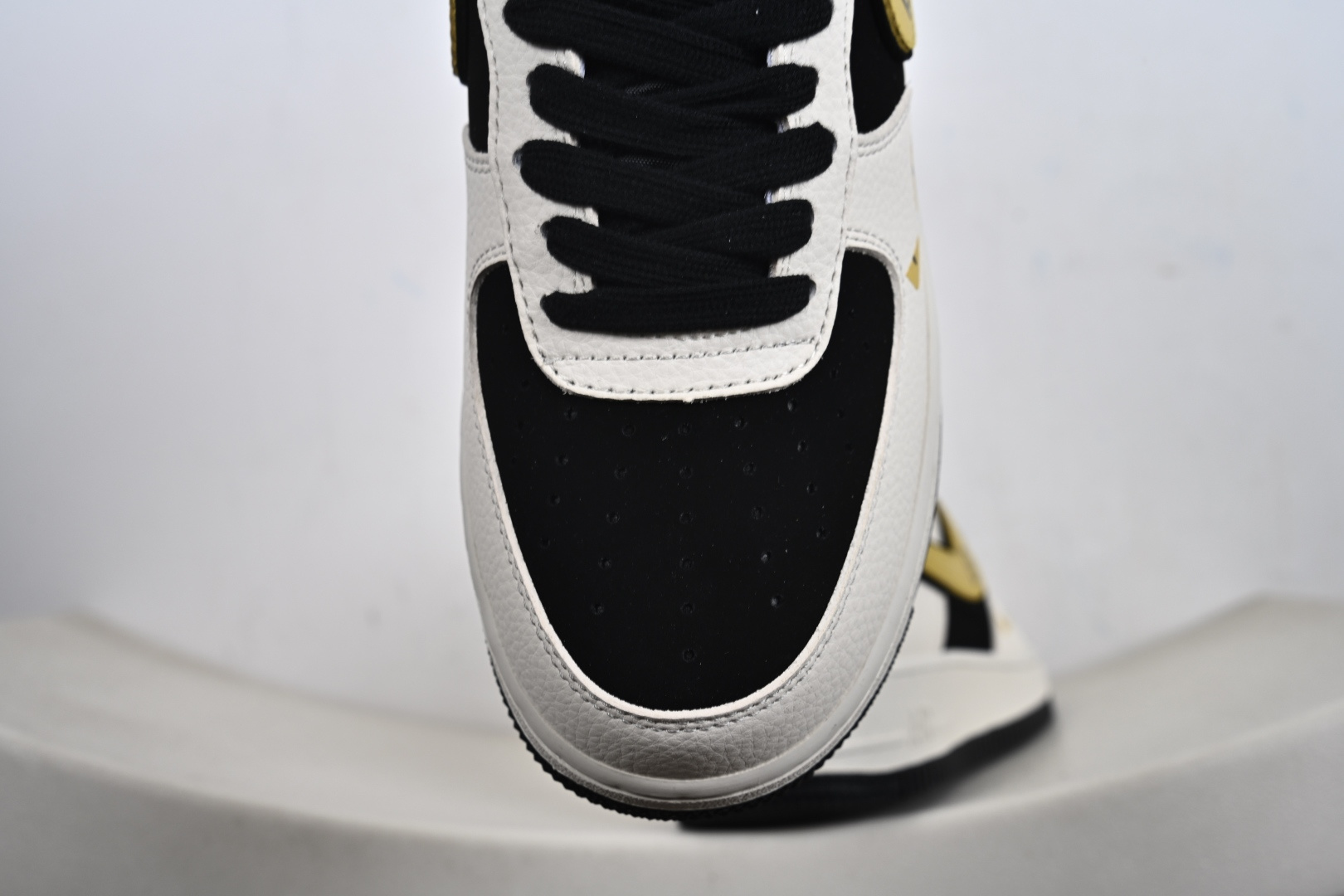 Nike Air Force 1 Low FENDI联名 BK1916-003-Top High Quatity Cheap Sneakers Fashion Clothing Clothes Bags handbags Shoes of all Brand wholesale With The best Quality And Beautiful Price from China Factory Chinese suppliers wholesaler seller Nike Air Force 1 Low FENDI联名 BK1916-003