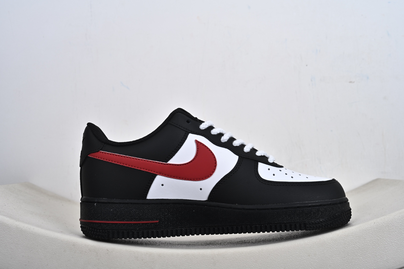 爆款定制 二次元主题 Nike Air Force 1 Low’07黑红风暴 空军一号低帮休闲板鞋 ZH0316-155