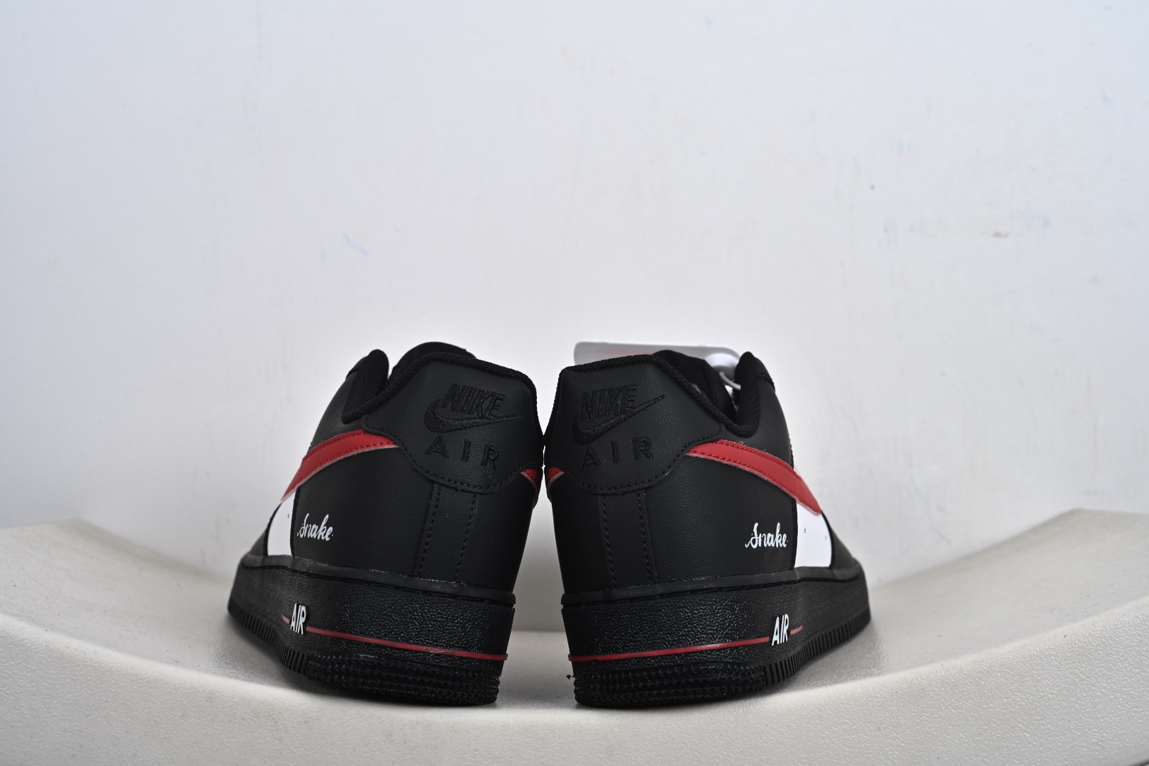 爆款定制 二次元主题 Nike Air Force 1 Low’07黑红风暴 空军一号低帮休闲板鞋 ZH0316-155