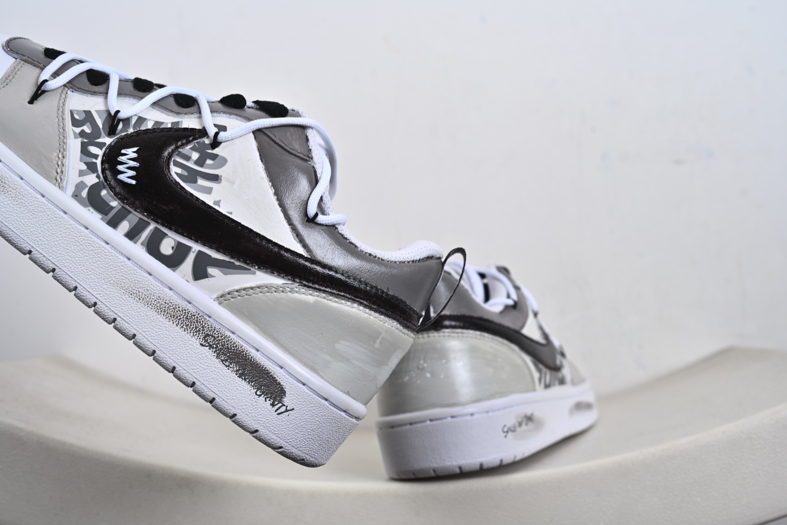 NIKE BQ5448-218 暗黑解构风板鞋 把 “街头反叛”-Top High Quatity Cheap Sneakers Fashion Clothing Clothes Bags handbags Shoes of all Brand wholesale With The best Quality And Beautiful Price from China Factory Chinese suppliers wholesaler seller NIKE BQ5448-218 暗黑解构风板鞋 把 “街头反叛”