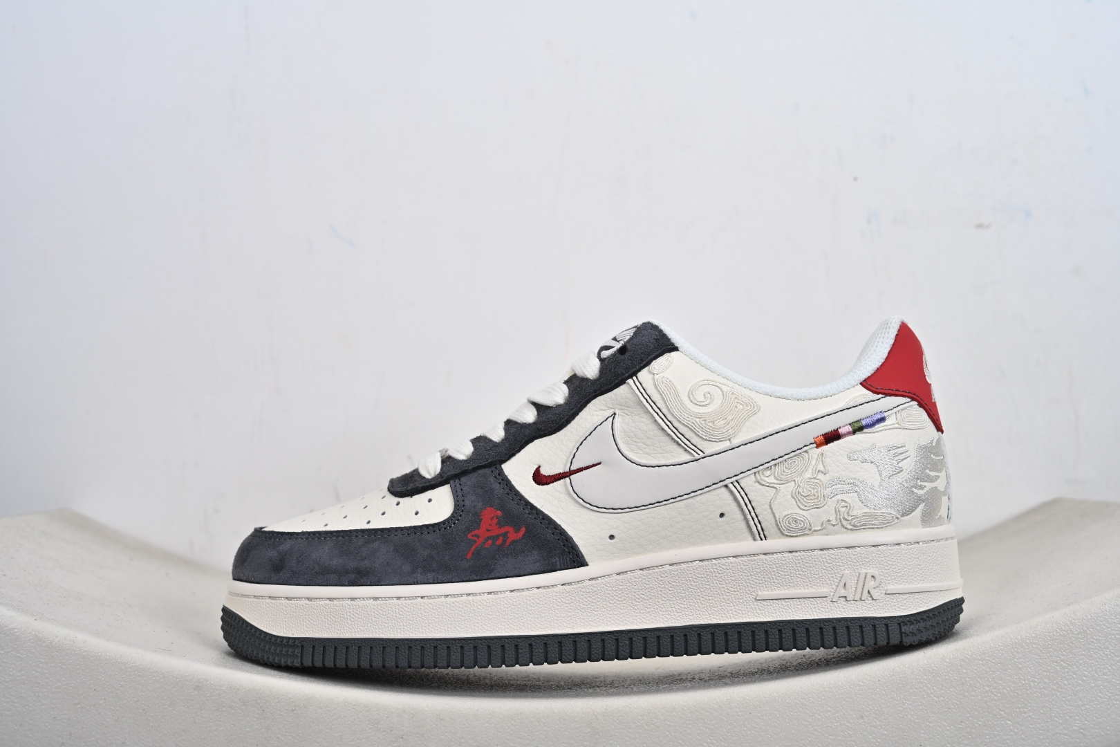 Nike Air Force1 07 low 马年限定 ZH2598-607-Top High Quatity Cheap Sneakers Fashion Clothing Clothes Bags handbags Shoes of all Brand wholesale With The best Quality And Beautiful Price from China Factory Chinese suppliers wholesaler seller Nike Air Force1 07 low 马年限定 ZH2598-607